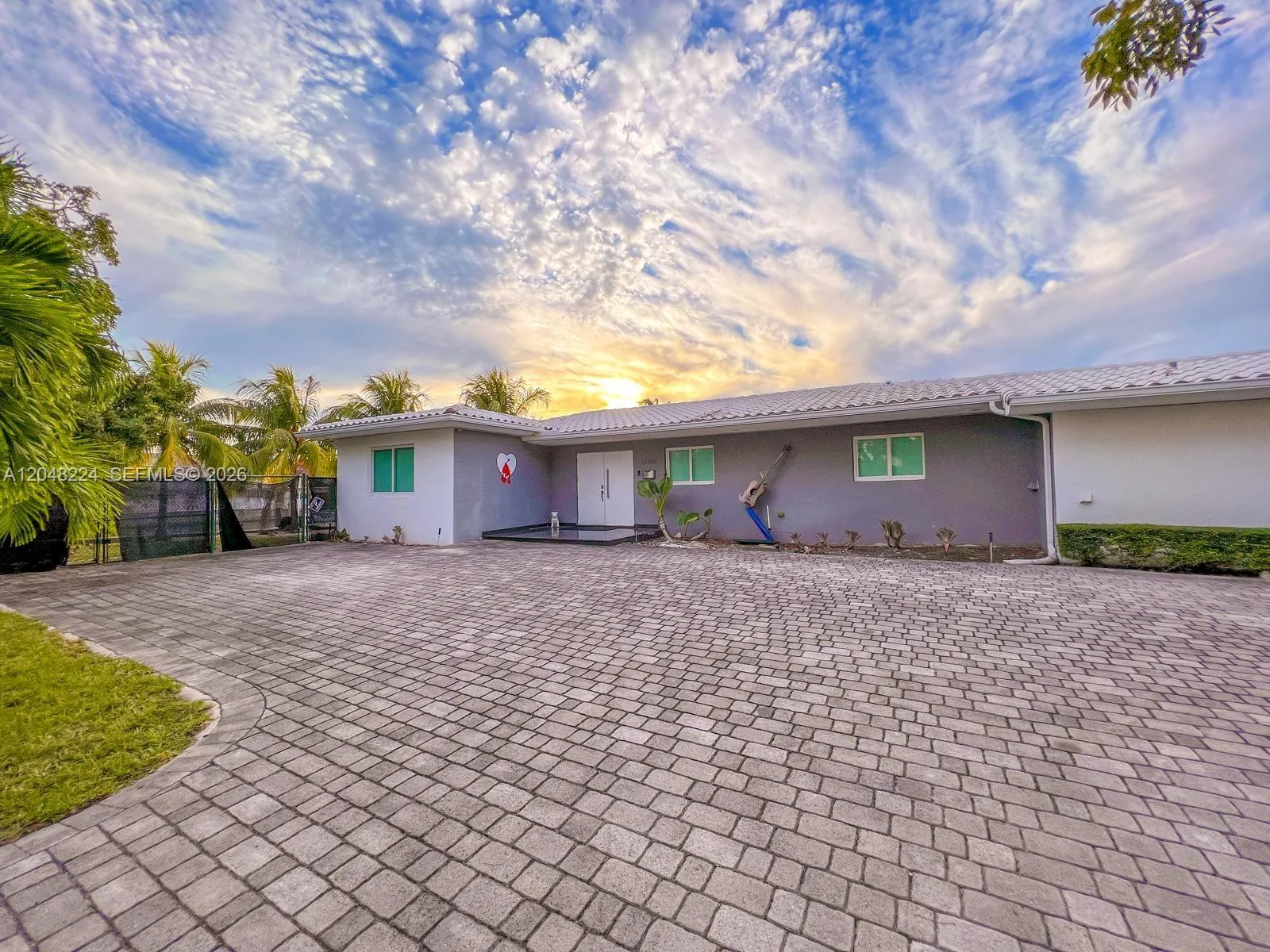 Listing  Private Address