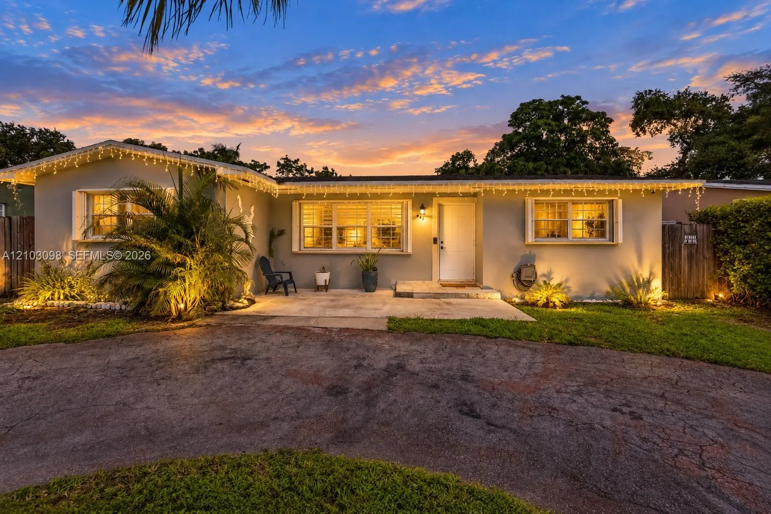 Listing  Private Address