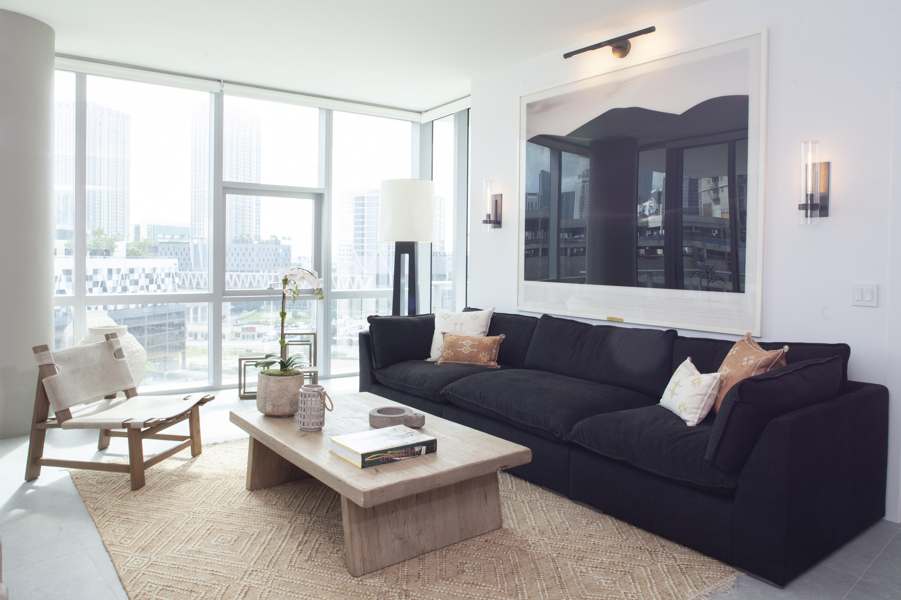View details of listing 851 NE 1st Avenue 812, Miami, FL 33132 Miami with MLS#