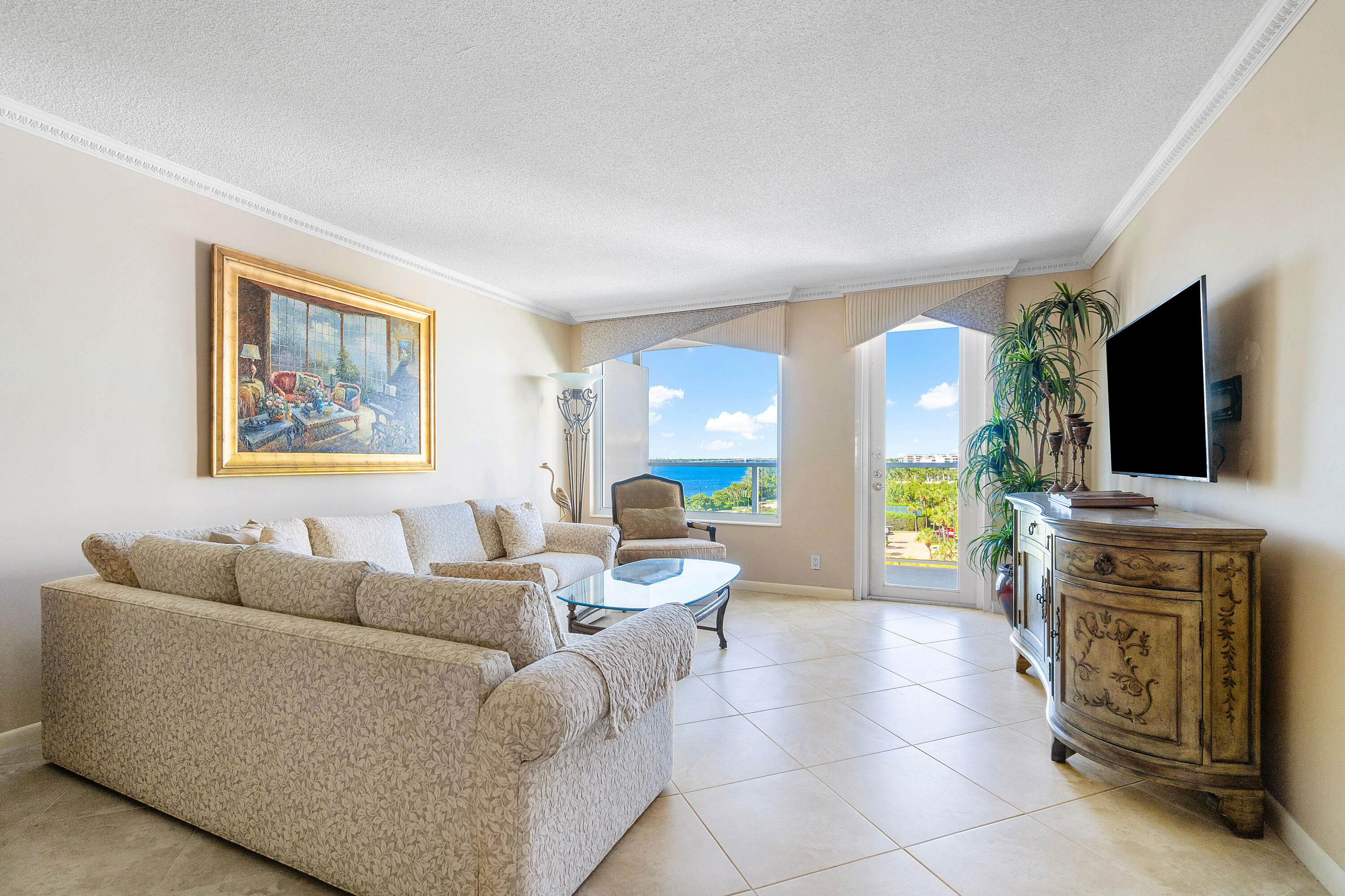 View details of listing 3450 S Ocean Boulevard 625, Palm Beach, FL 33480 Palm Beach with MLS#