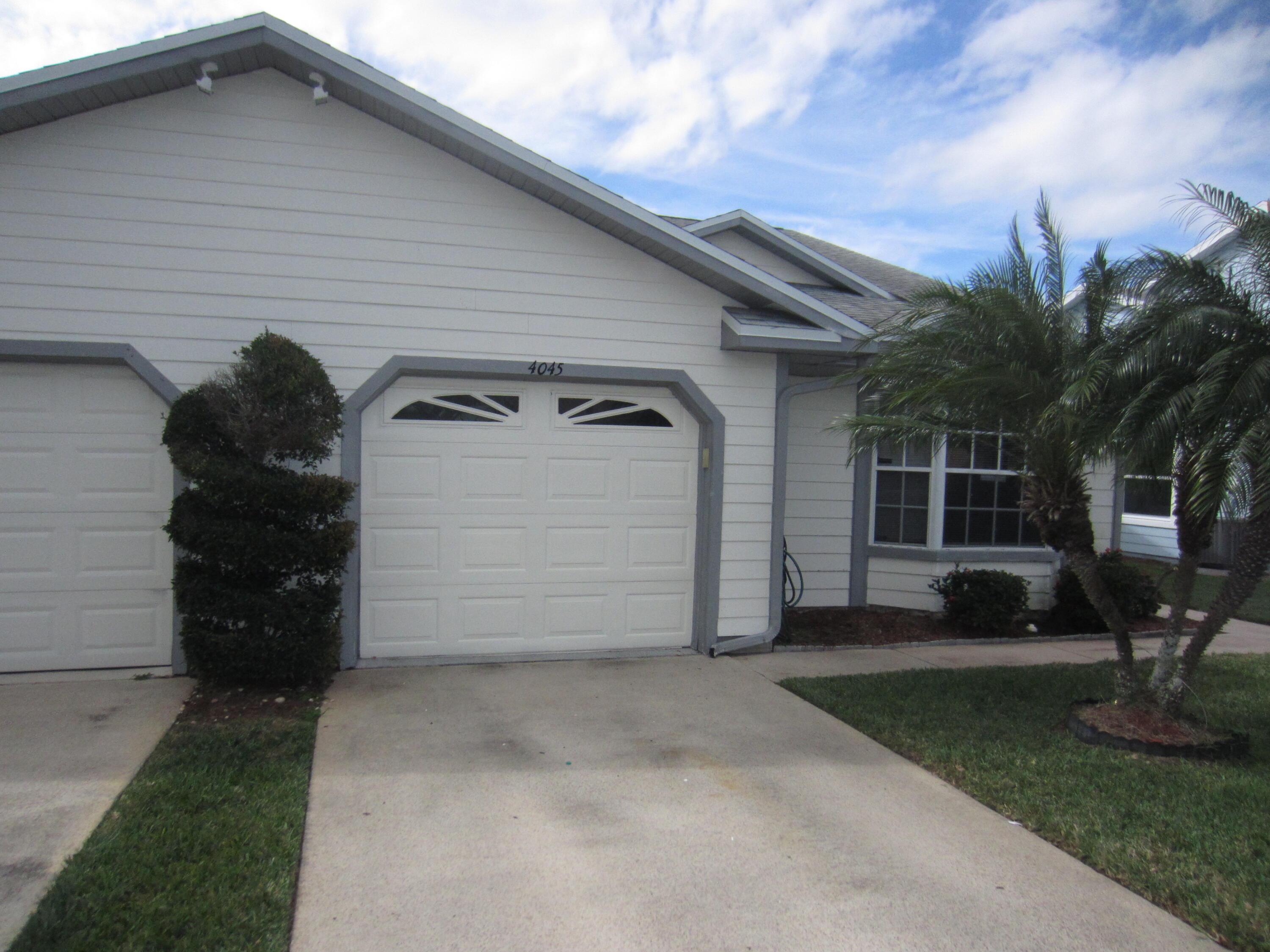 View details of listing 4045 Gator Trace Road, Fort Pierce, FL 34982 Fort Pierce with MLS#