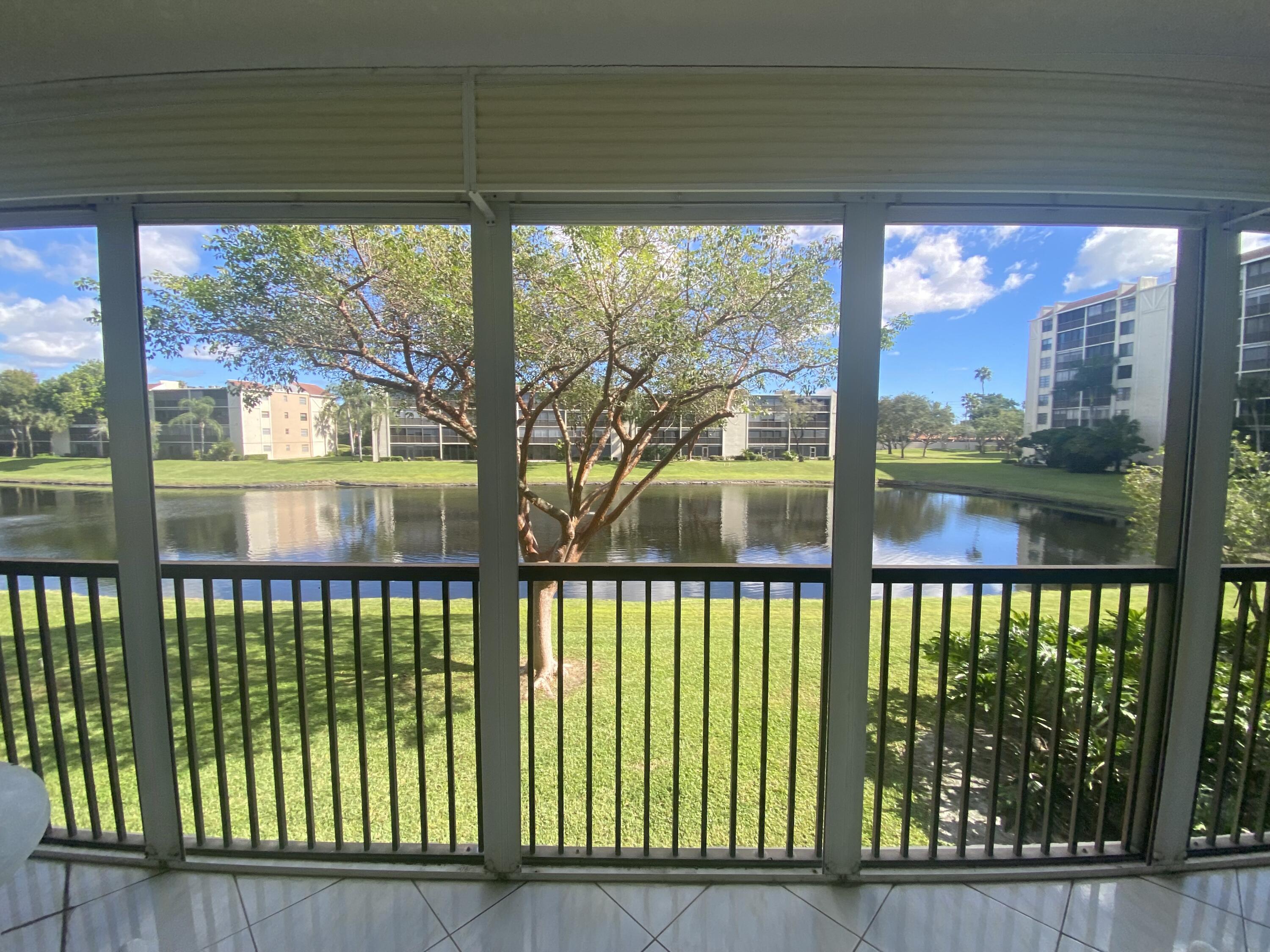 View details of listing 14360 Strathmore Lane 206, Delray Beach, FL 33446 Delray Beach with MLS#