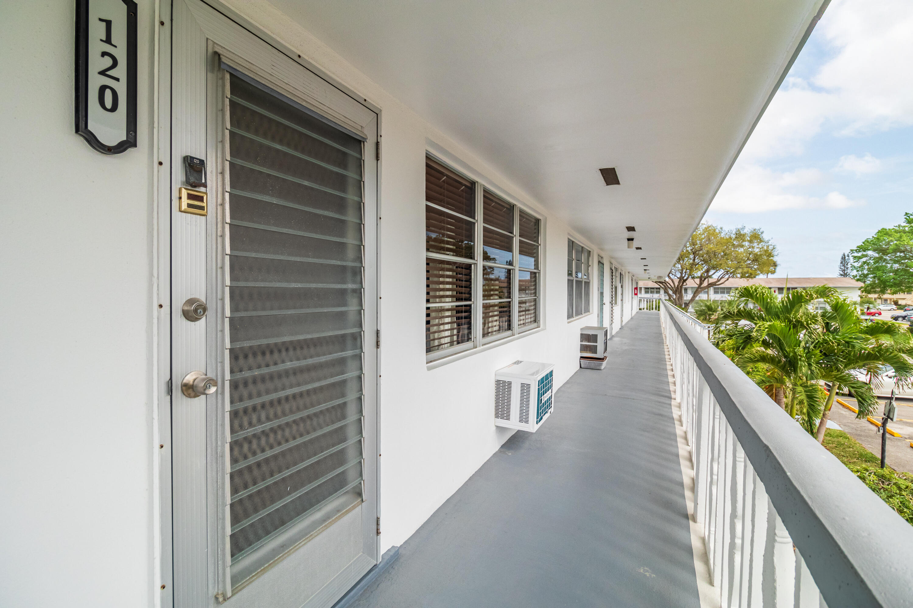 View details of listing 120 Northampton F, West Palm Beach, FL 33417 West Palm Beach with MLS#