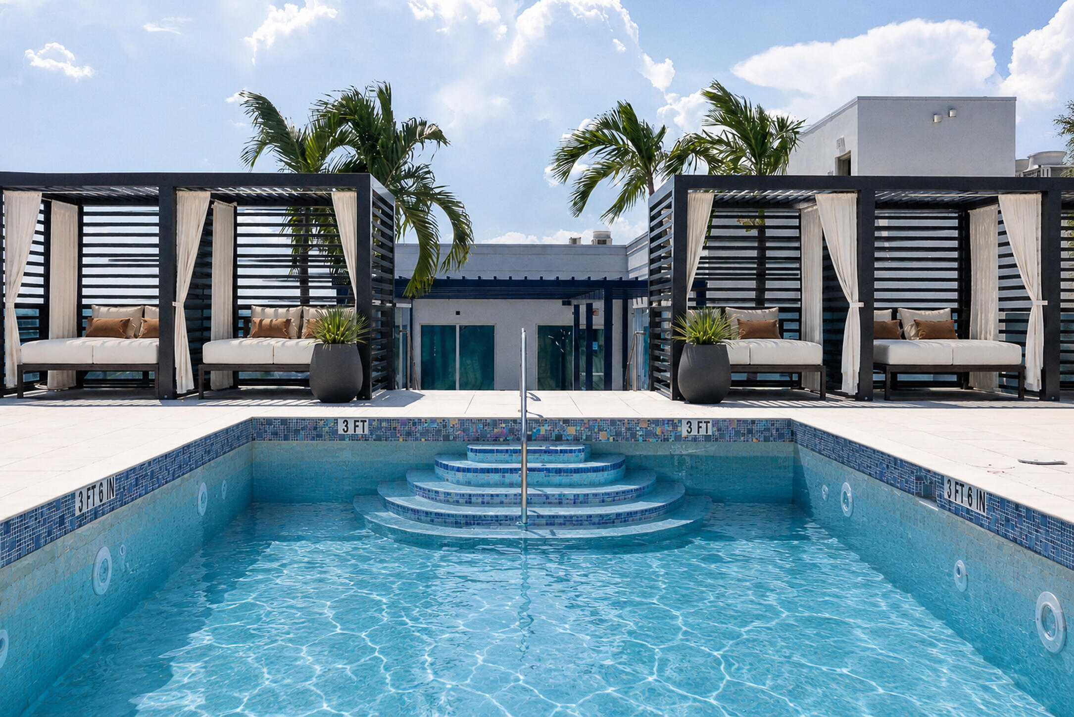 View details of listing 1011 Us Highway 1 A204, Juno Beach, FL 33408 Juno Beach with MLS# 