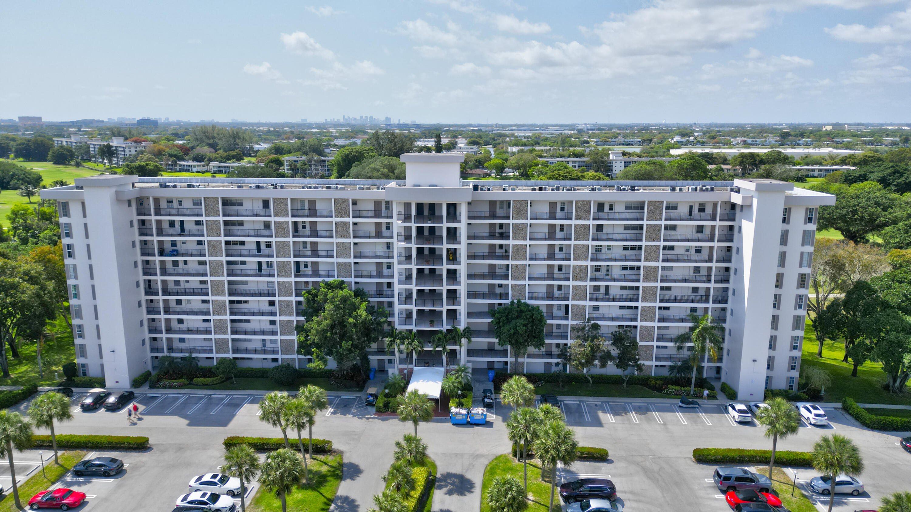 View details of listing 3050 N Palm Aire Drive 505, Pompano Beach, FL 33069 Pompano Beach with MLS# 