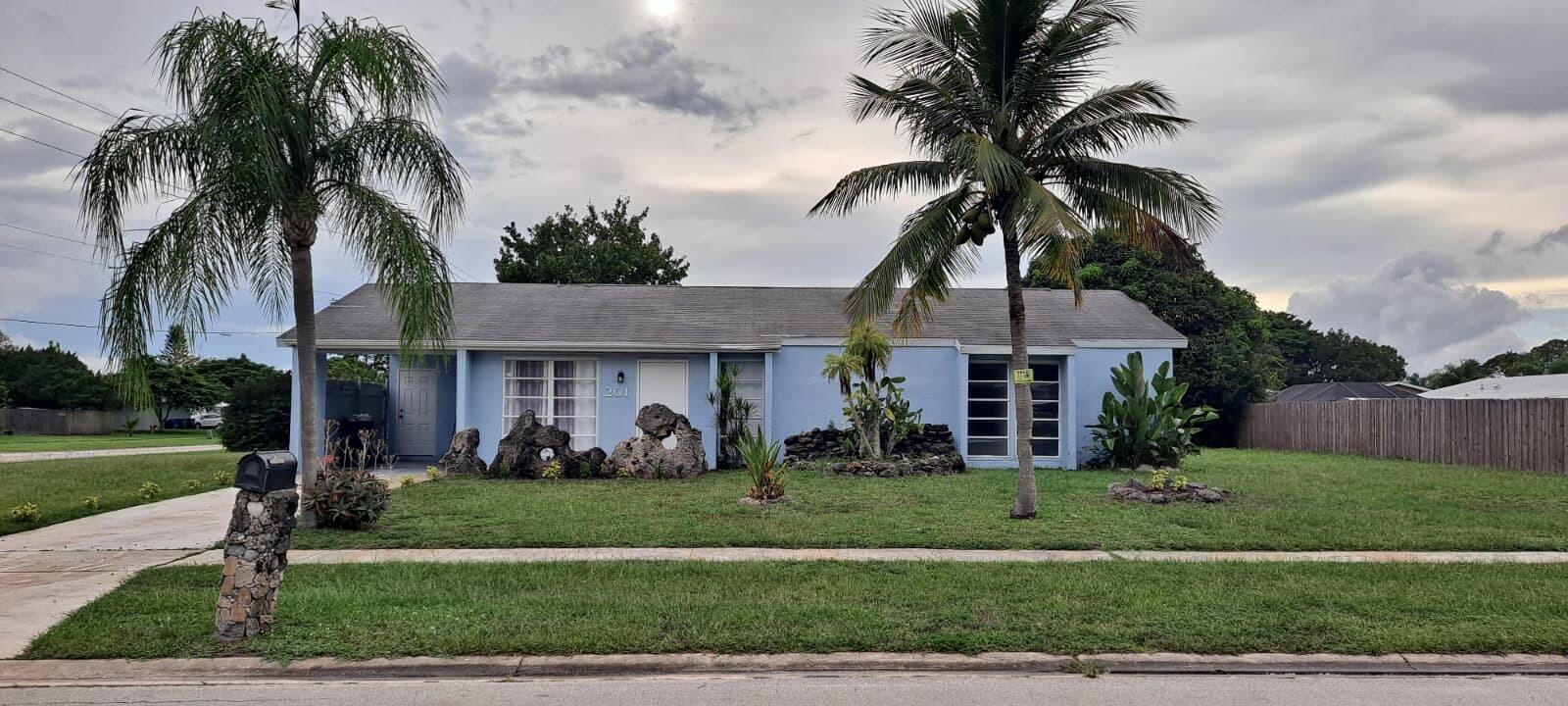 View details of listing 201 NE Solida Circle, Port St. Lucie, FL 34983 Port St. Lucie with MLS# 
