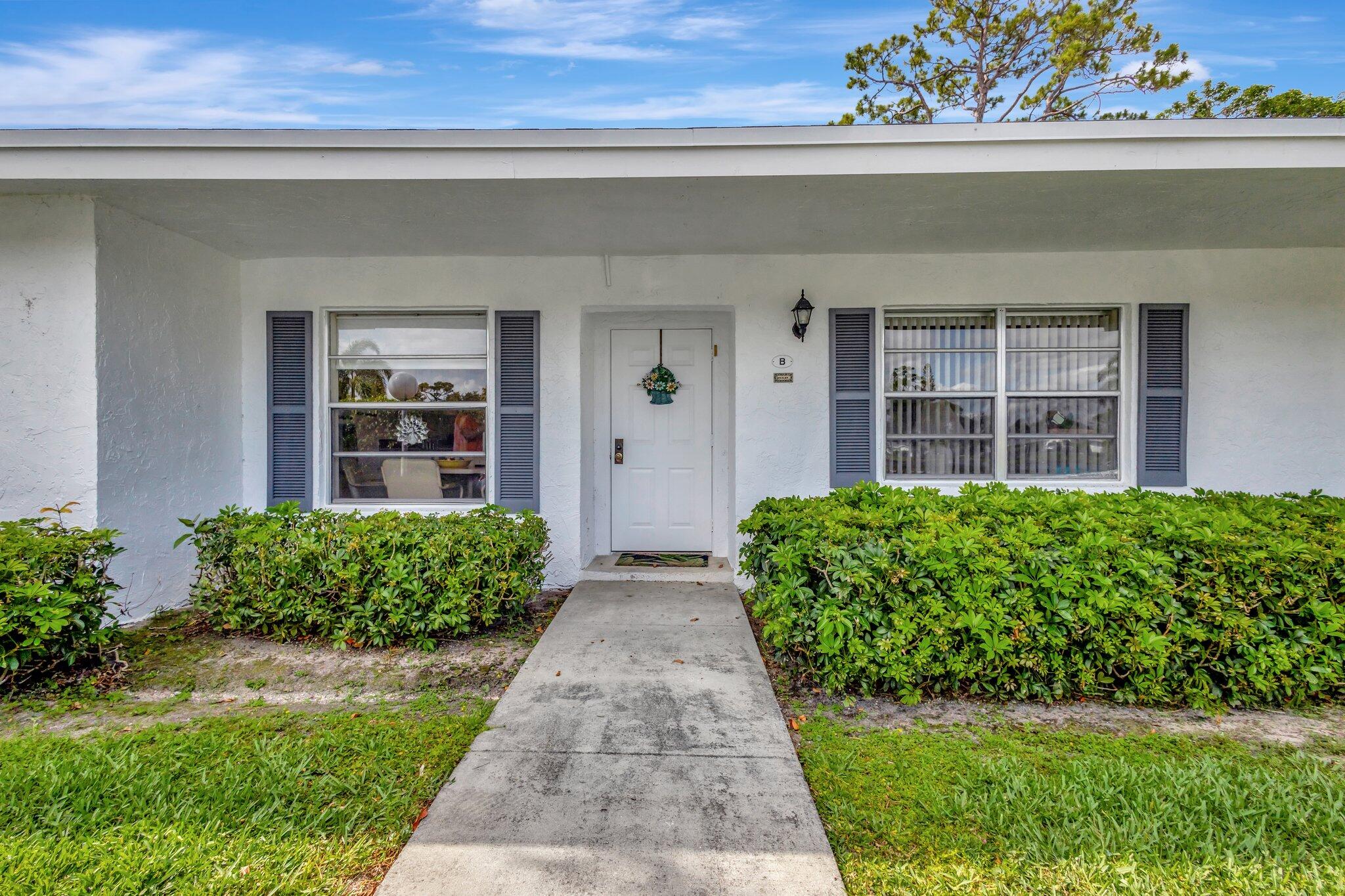 View details of listing 5200 Privet B Place B, Delray Beach, FL 33484 Delray Beach with MLS# 