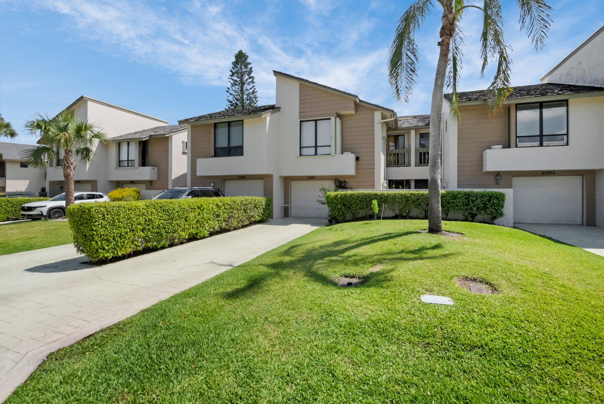 View details of listing 22922 Ironwedge Drive, Boca Raton, FL 33433 Boca Raton with MLS#
