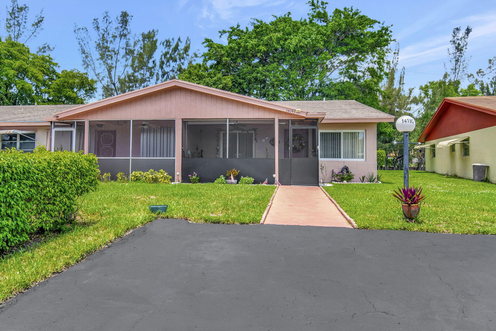 View details of listing 14195 Campanelli Drive, Delray Beach, FL 33484 Delray Beach with MLS#