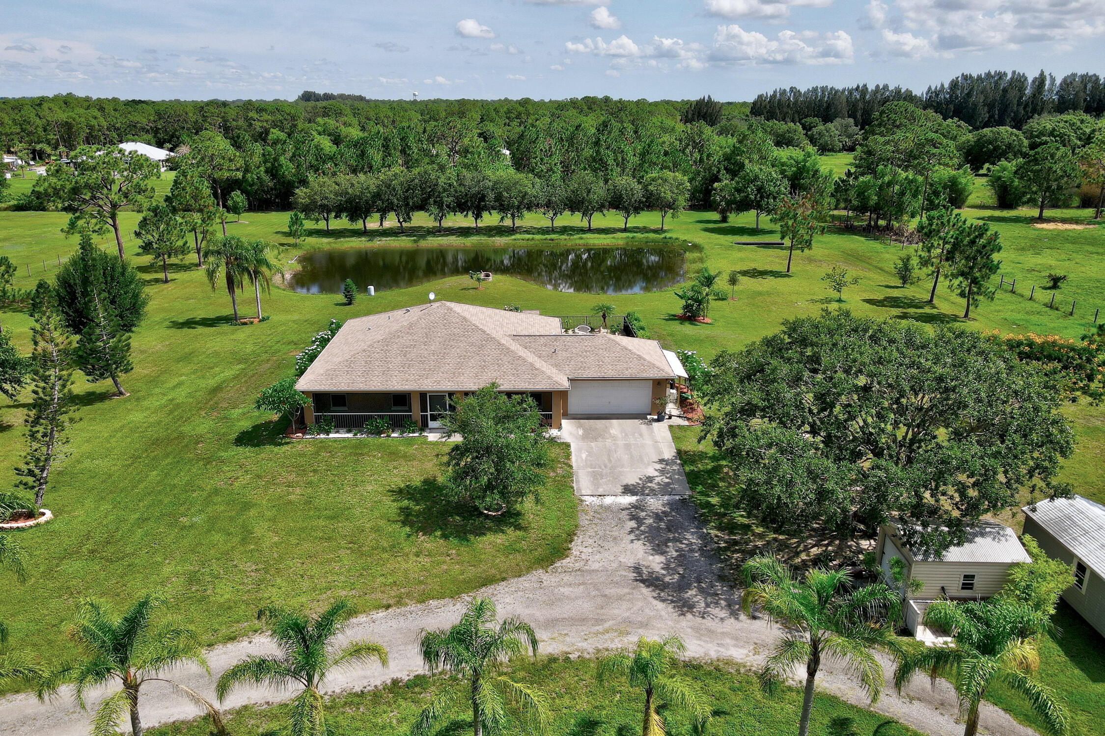 View details of listing 13280 81st Street, Fellsmere, FL 32948 Fellsmere with MLS#