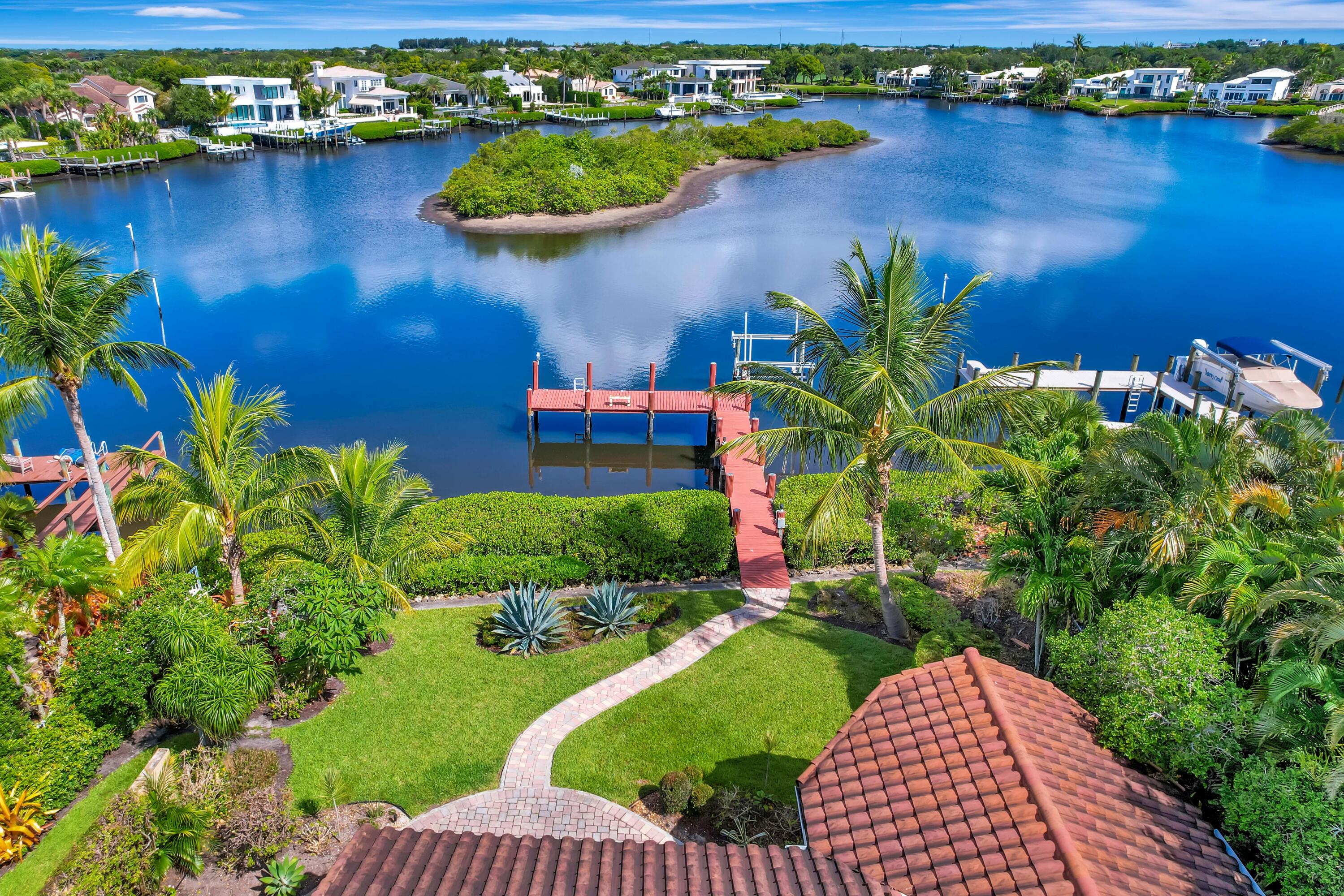View details of listing 102 Victory Drive, Jupiter, FL 33477 Jupiter with MLS#