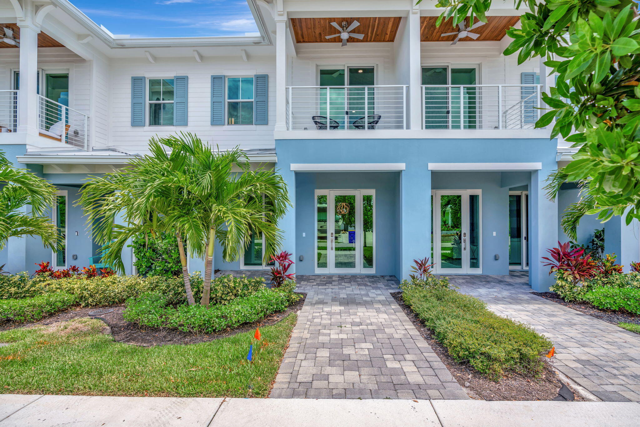 View details of listing 4680 SE Manatee Way, Stuart, FL 34997 Stuart with MLS#