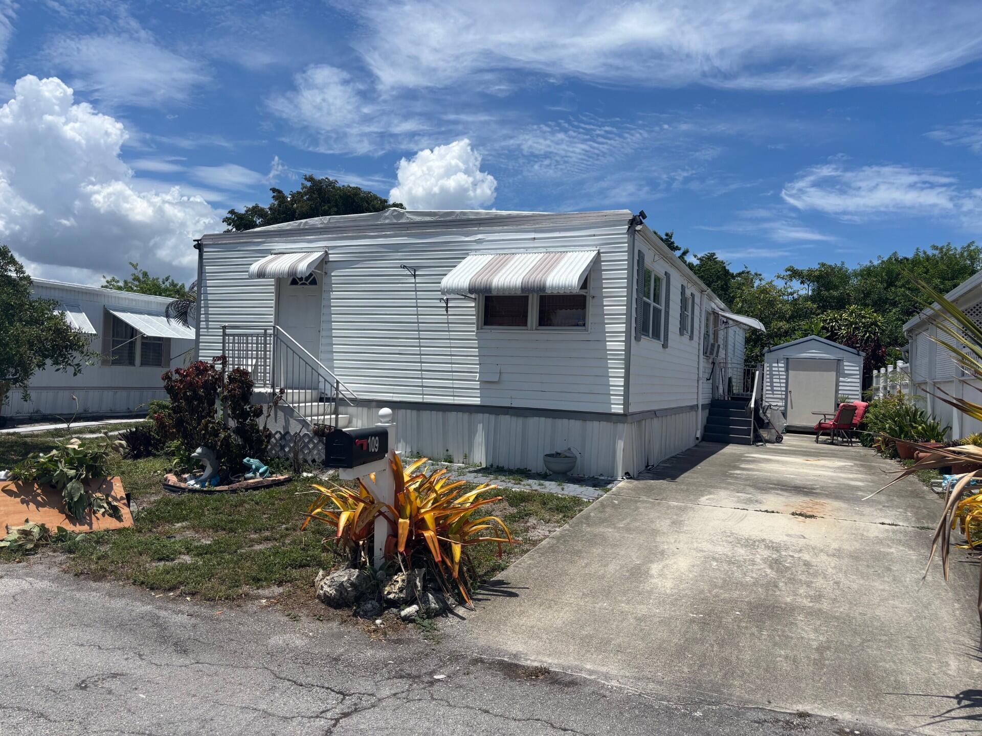 View details of listing 109 NW 50th Street, Deerfield Beach, FL 33064 Deerfield Beach with MLS# 