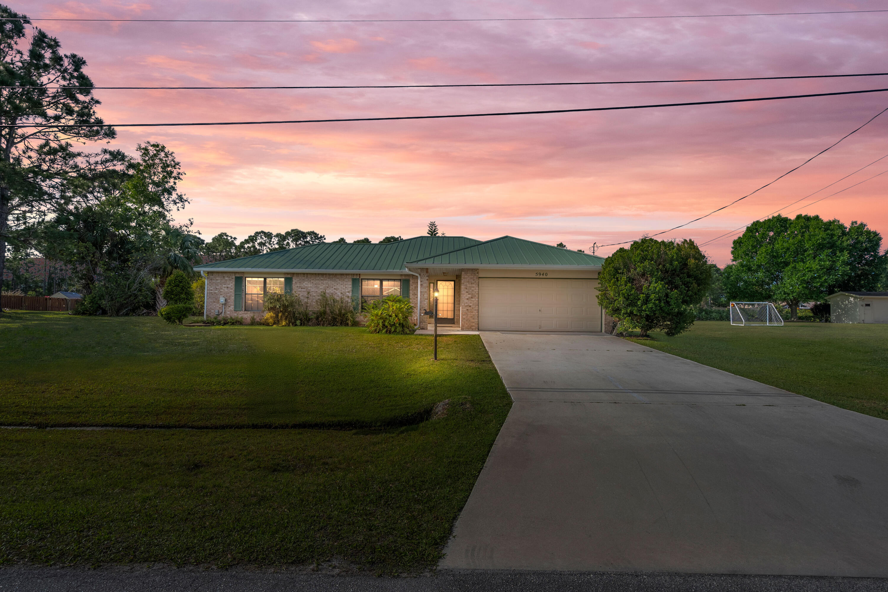 View details of listing 5940 NW Brenda Circle, Port St. Lucie, FL 34986 Port St. Lucie with MLS#