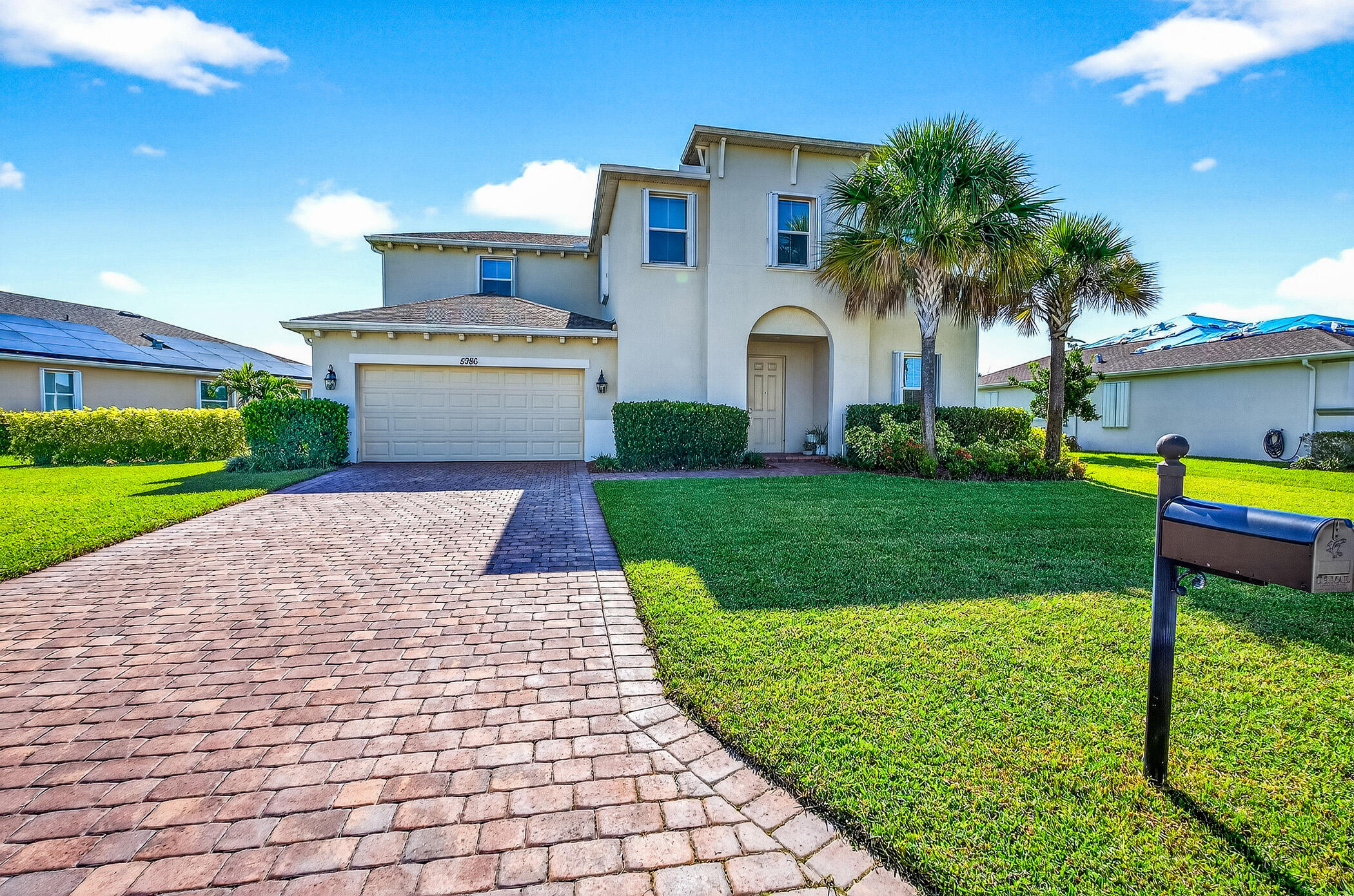 View details of listing 5986 Sequoia Circle, Vero Beach, FL 32967 Vero Beach with MLS#