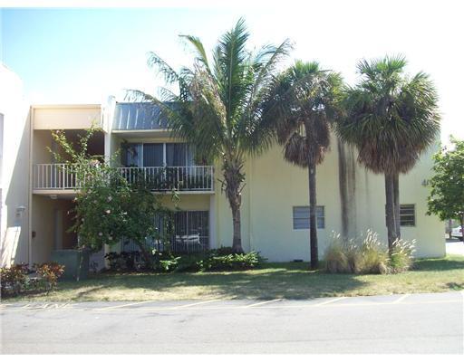 View details of listing 409 Executive Center Drive Drive, West Palm Beach, FL 33401 West Palm Beach with MLS#