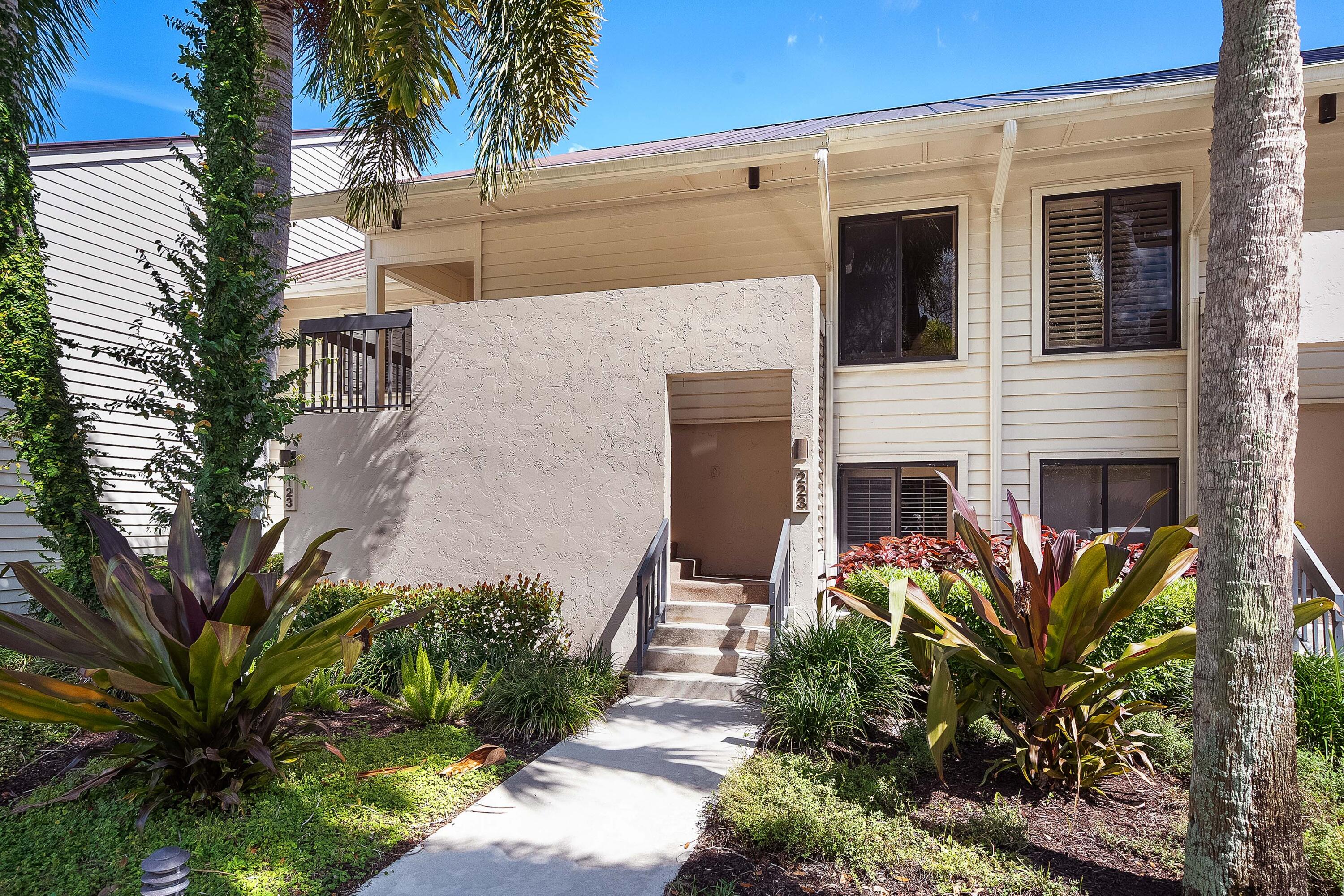 View details of listing 6403 SE Brandywine Court 223, Stuart, FL 34997 Stuart with MLS#