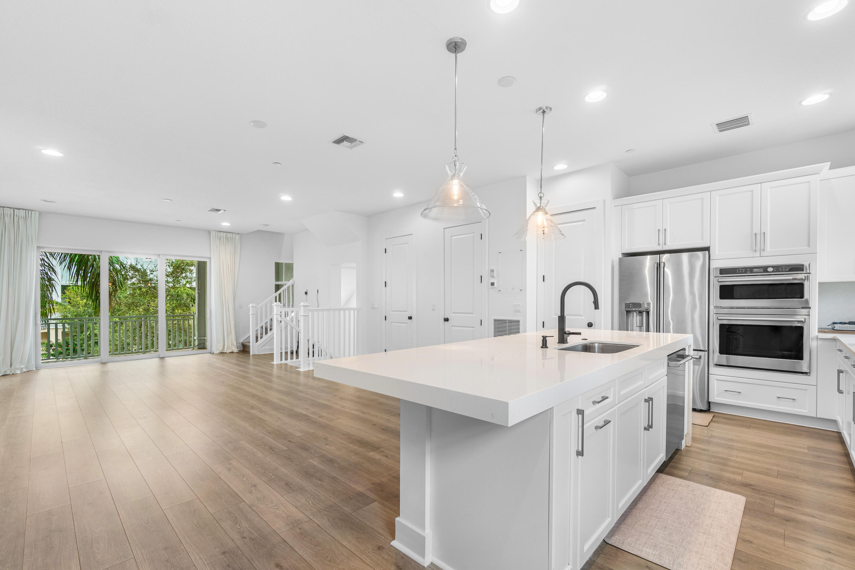 View details of listing 12624 Machiavelli Way, Palm Beach Gardens, FL 33418 Palm Beach Gardens with MLS#