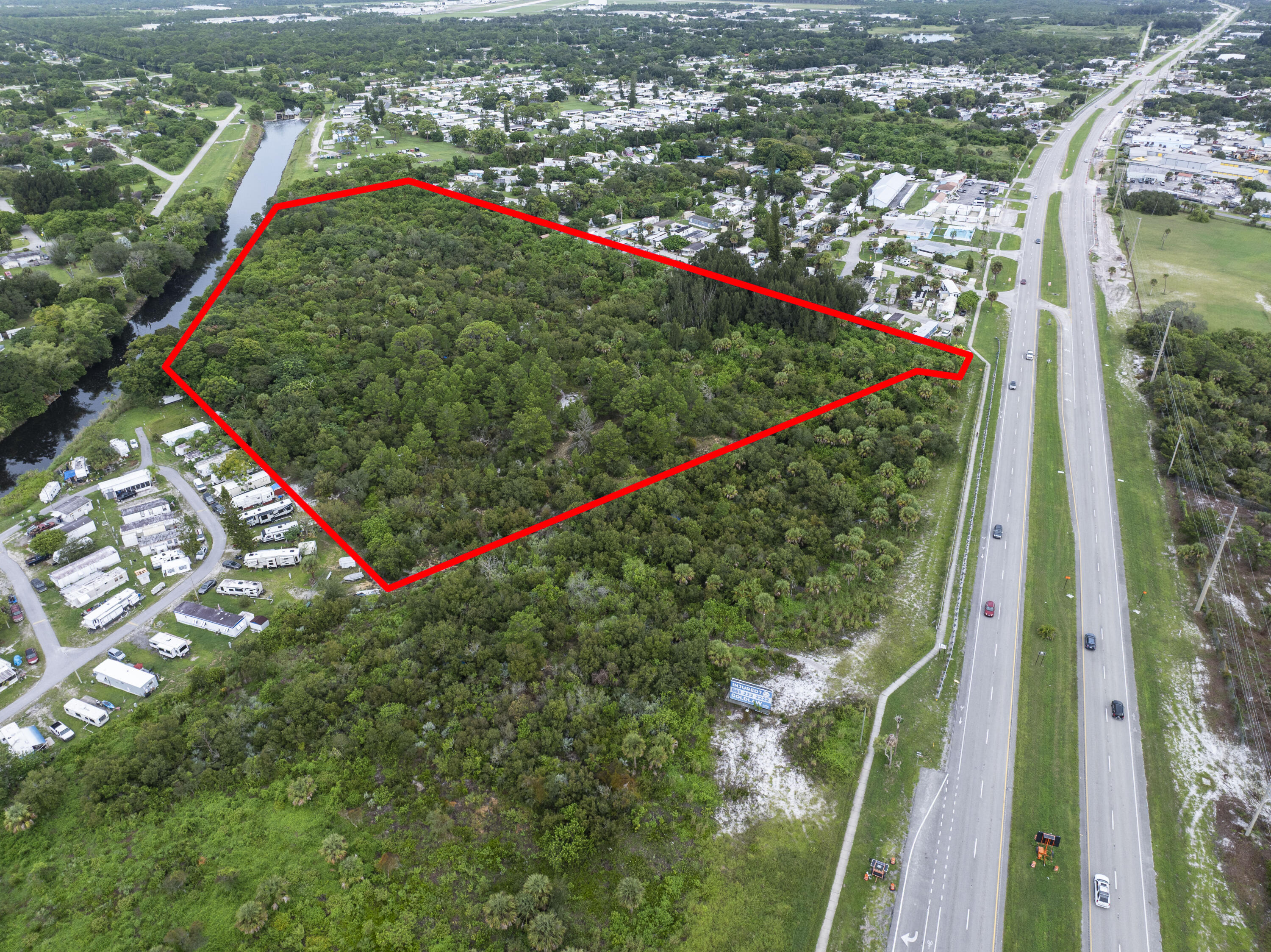 View details of listing 2100 N Us Hwy 1, Fort Pierce, FL 34945 Fort Pierce with MLS#