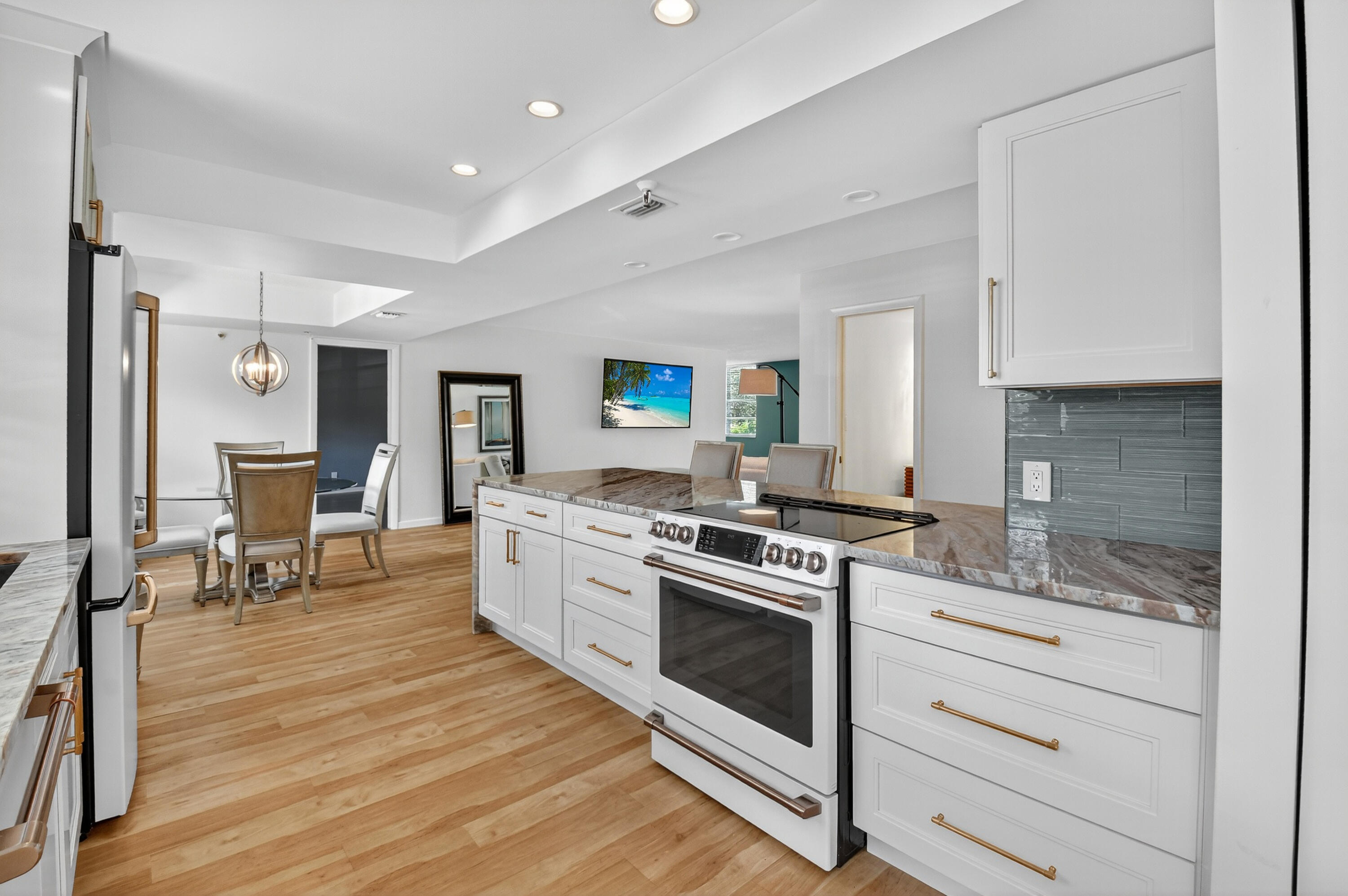 View details of listing 5340 NW 2nd Avenue 220, Boca Raton, FL 33487 Boca Raton with MLS#