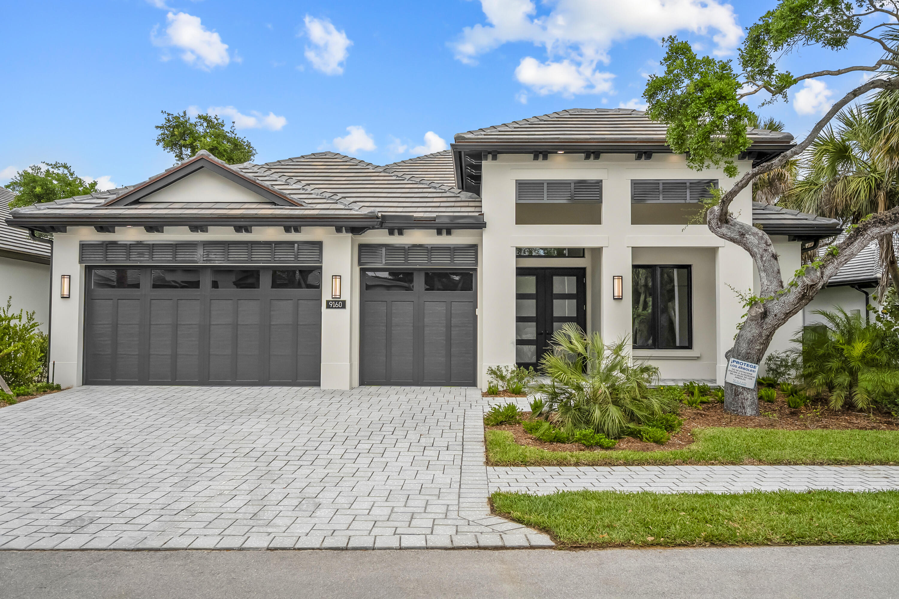View details of listing 9160 Seaglass Court, Vero Beach, FL 32963 Vero Beach with MLS#