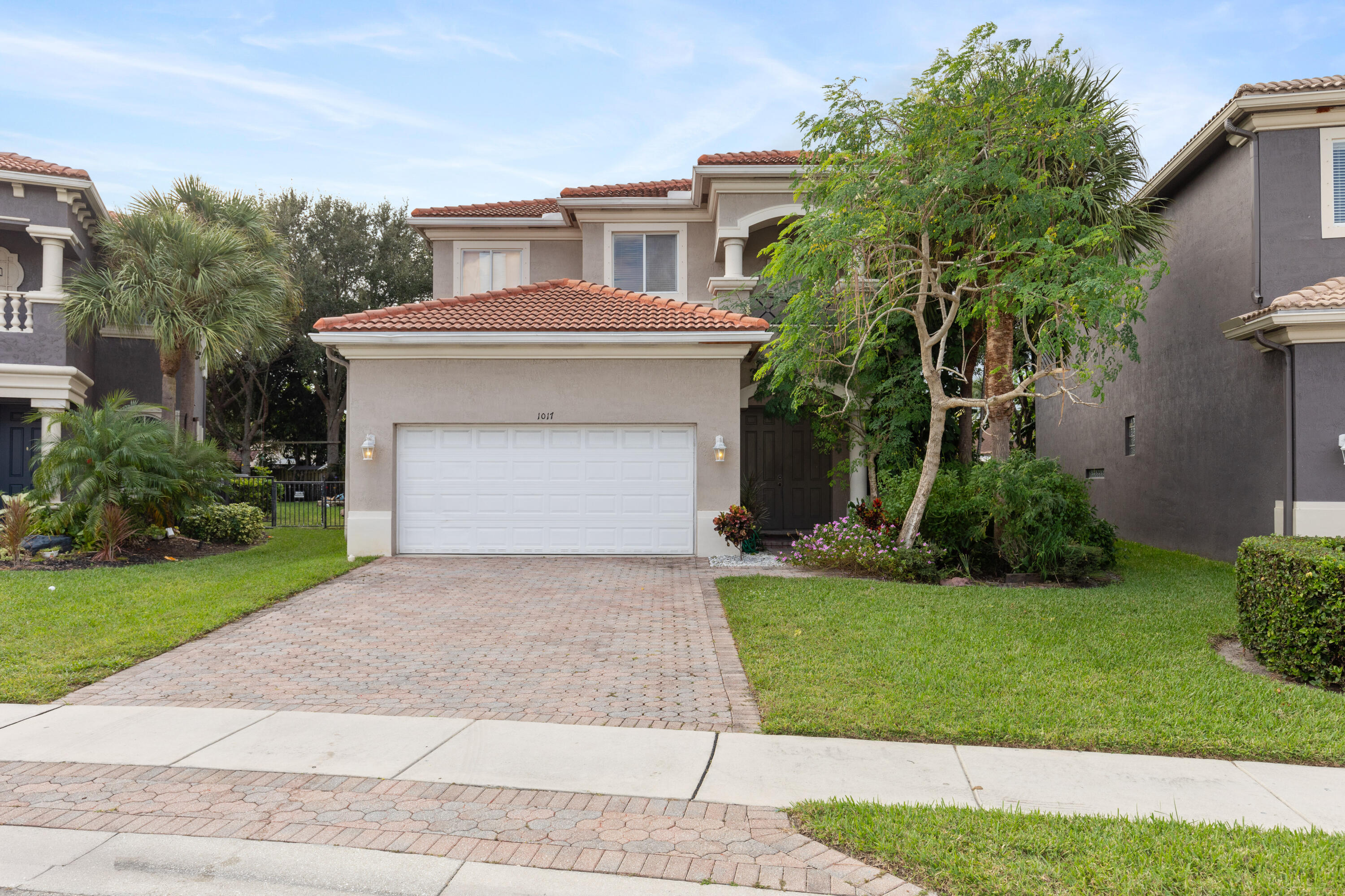 View details of listing 1017 Grove Park Circle, Boynton Beach, FL 33436 Boynton Beach with MLS#
