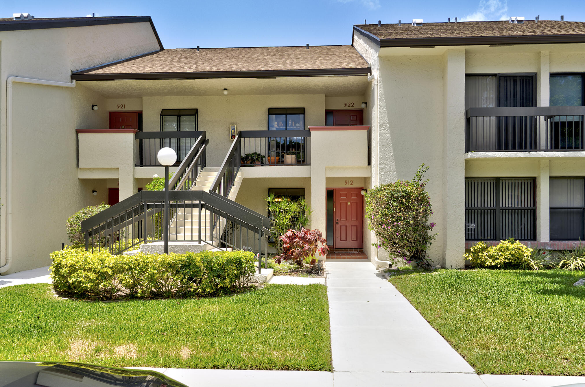View details of listing 5153 Oak Hill Lane 512, Delray Beach, FL 33484 Delray Beach with MLS#