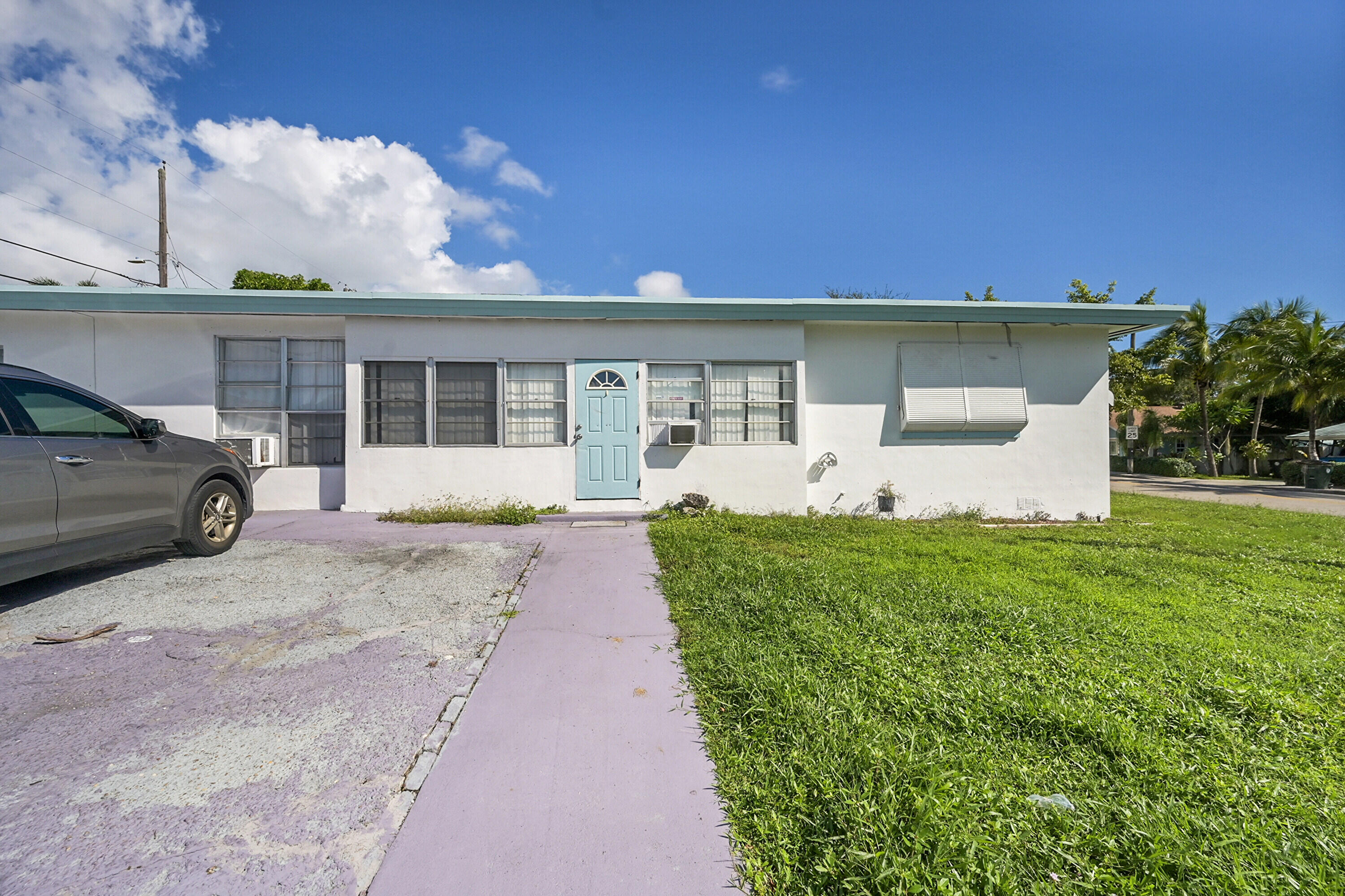 View details of listing 721 N A Street, Lake Worth Beach, FL 33460 Lake Worth Beach with MLS#
