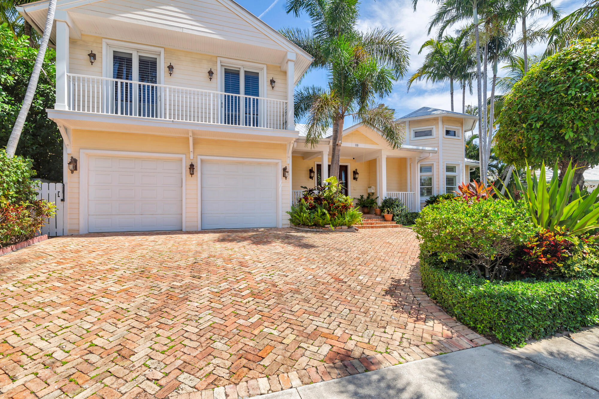 View details of listing 115 ALPINE Road, West Palm Beach, FL 33405 West Palm Beach with MLS#
