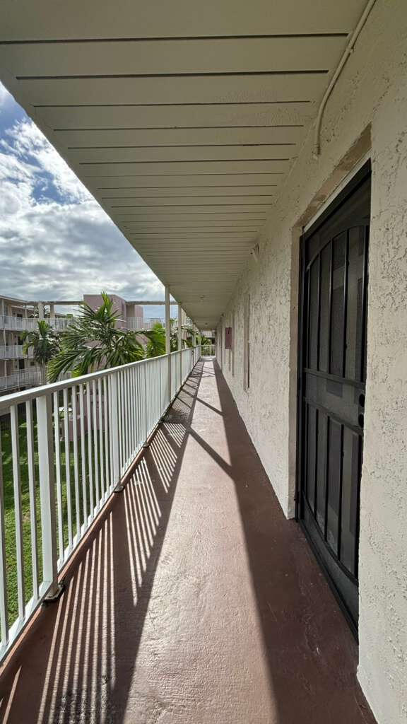 View details of listing 2800 NW 56th Avenue B306, Lauderhill, FL 33313 Lauderhill with MLS#