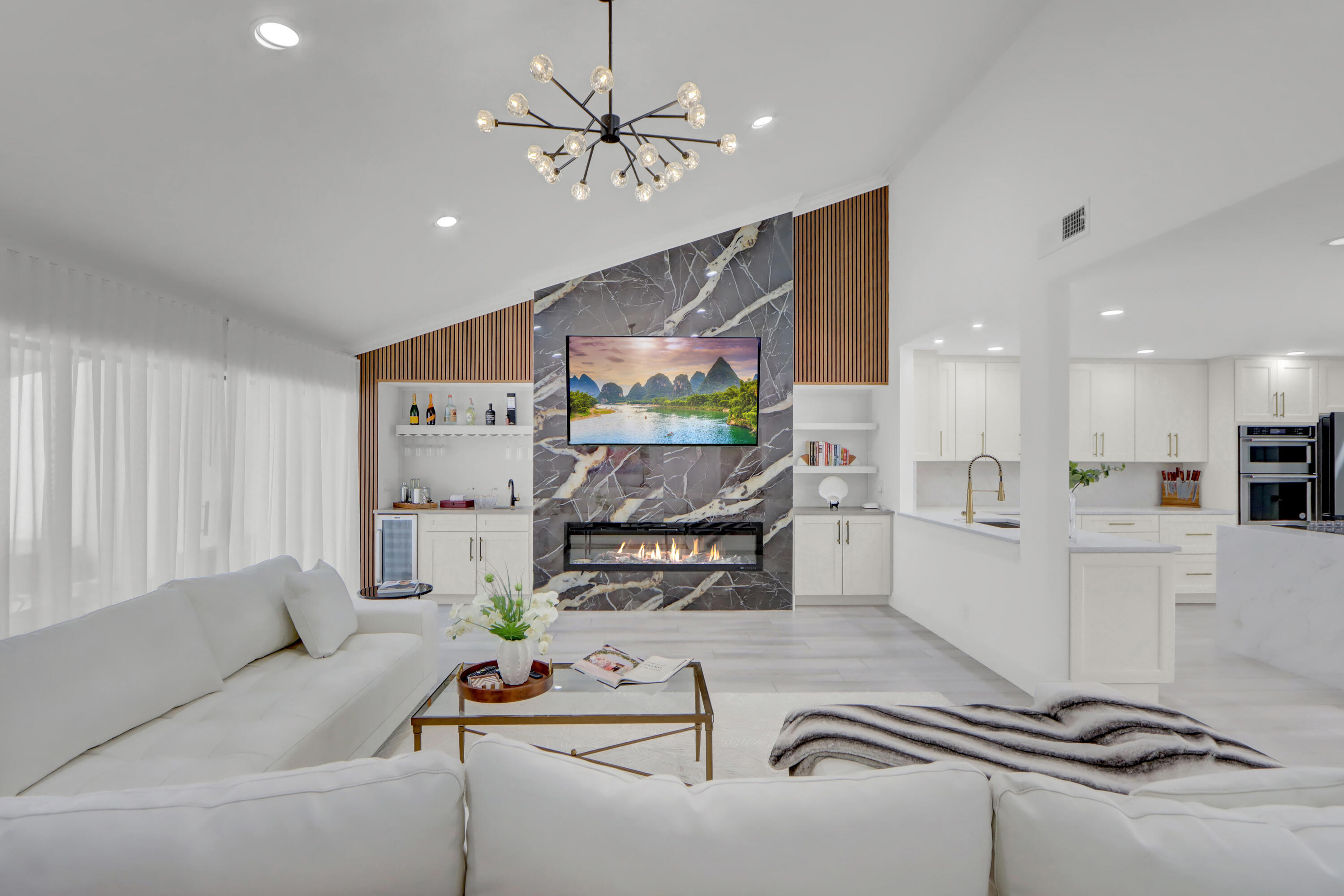 View details of listing 39 Edinburgh Drive, Palm Beach Gardens, FL 33418 Palm Beach Gardens with MLS#