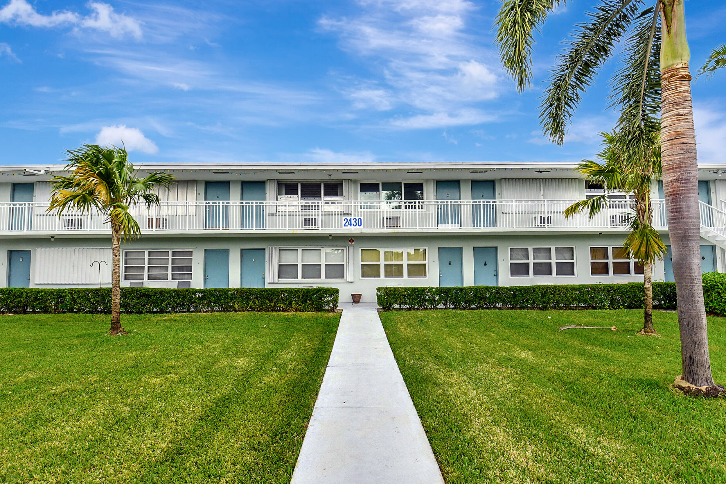 View details of listing 2430 S Federal Highway 0150, Boynton Beach, FL 33435 Boynton Beach with MLS#
