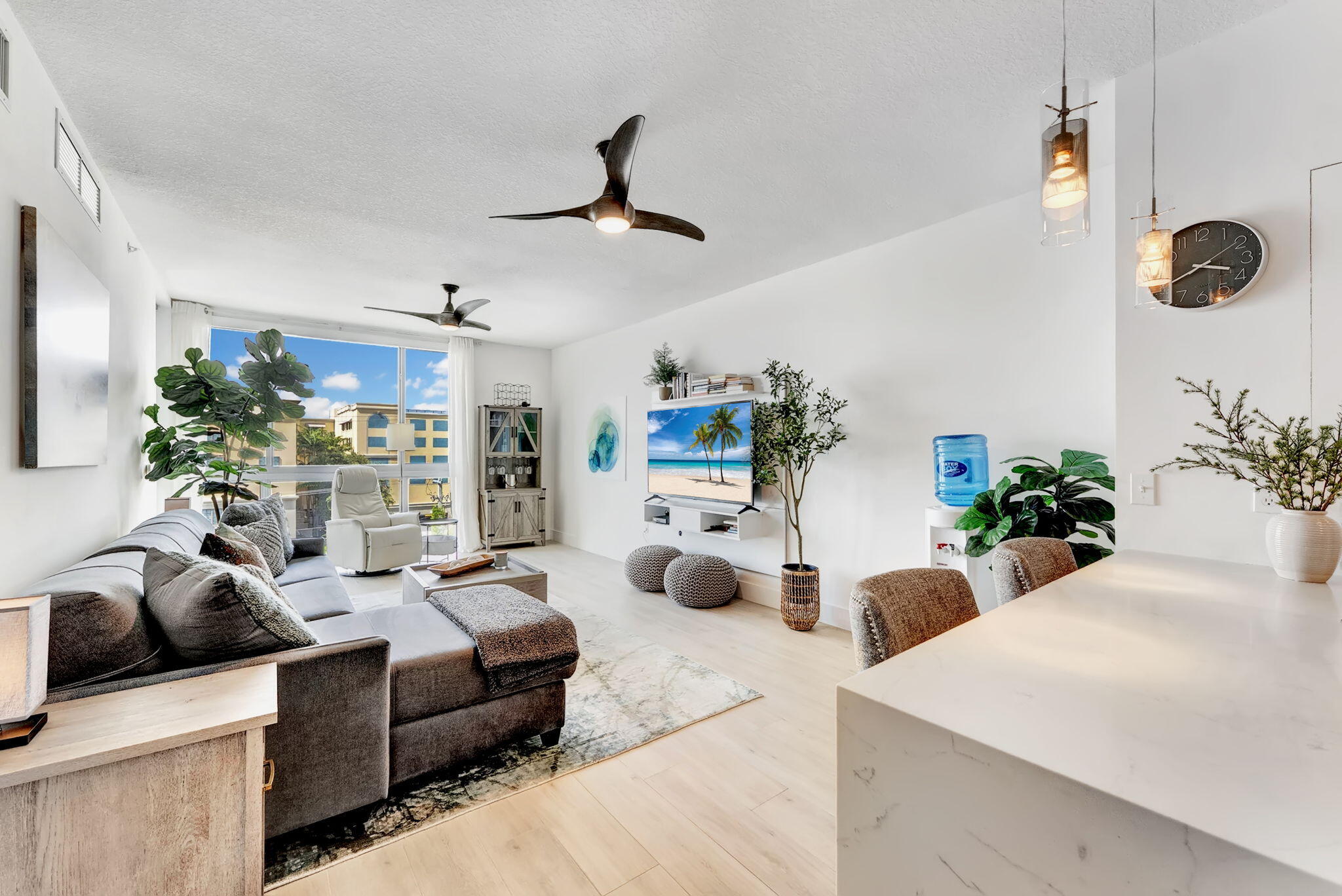 View details of listing 111 SE 1st Avenue 517, Delray Beach, FL 33444 Delray Beach with MLS#