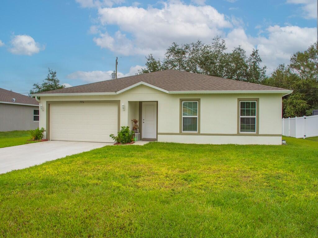 View details of listing 7976 105th Avenue, Vero Beach, FL 32967 Vero Beach with MLS#