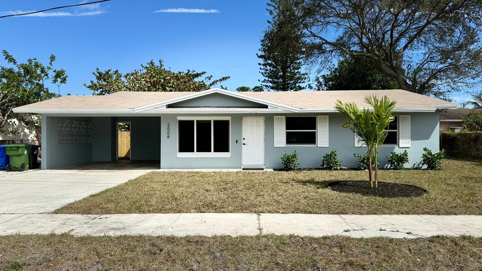View details of listing 2008 NW 10th Avenue, Fort Lauderdale, FL 33311 Fort Lauderdale with MLS#