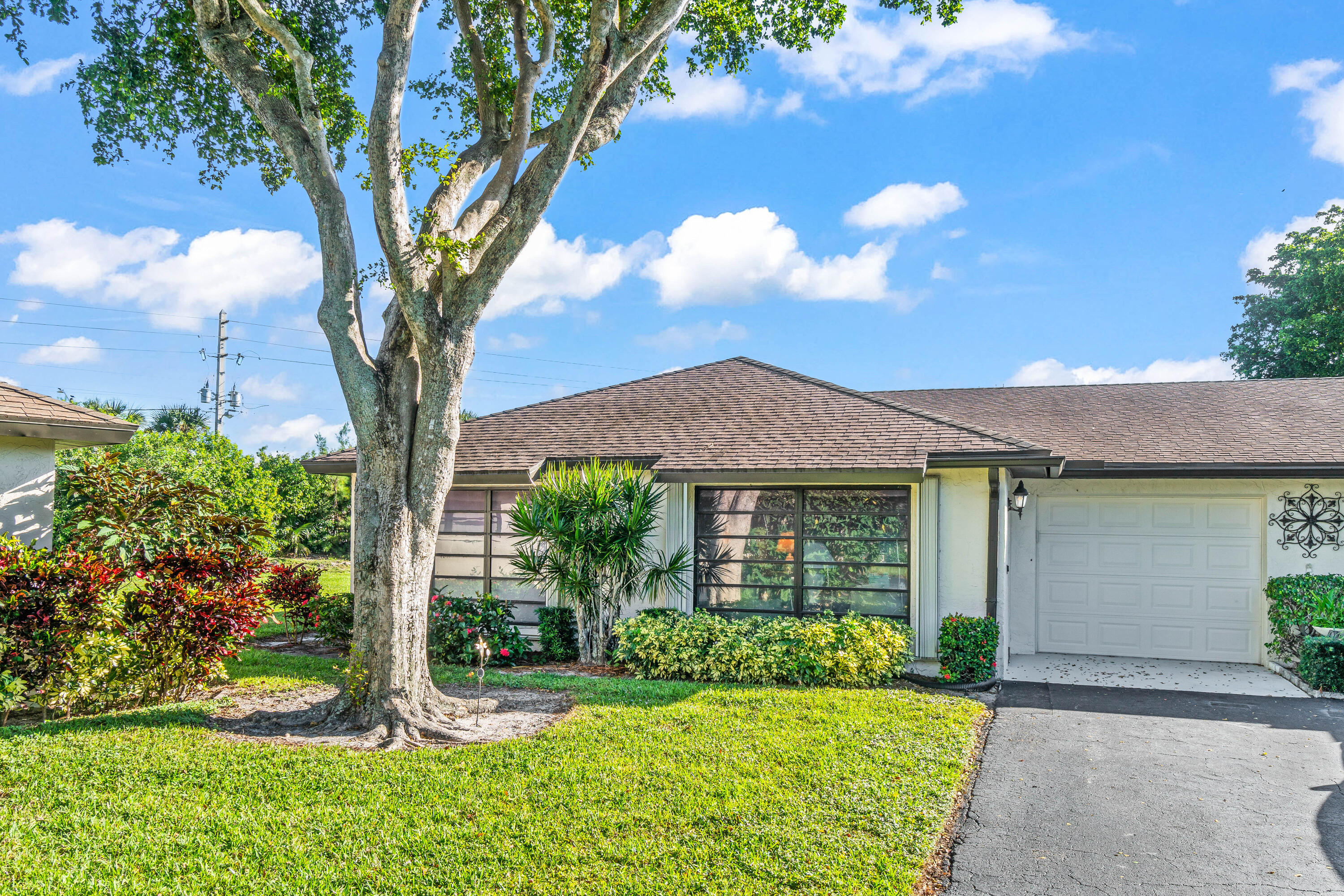 View details of listing 4868 Hawkwood Road A, Boynton Beach, FL 33436 Boynton Beach with MLS#