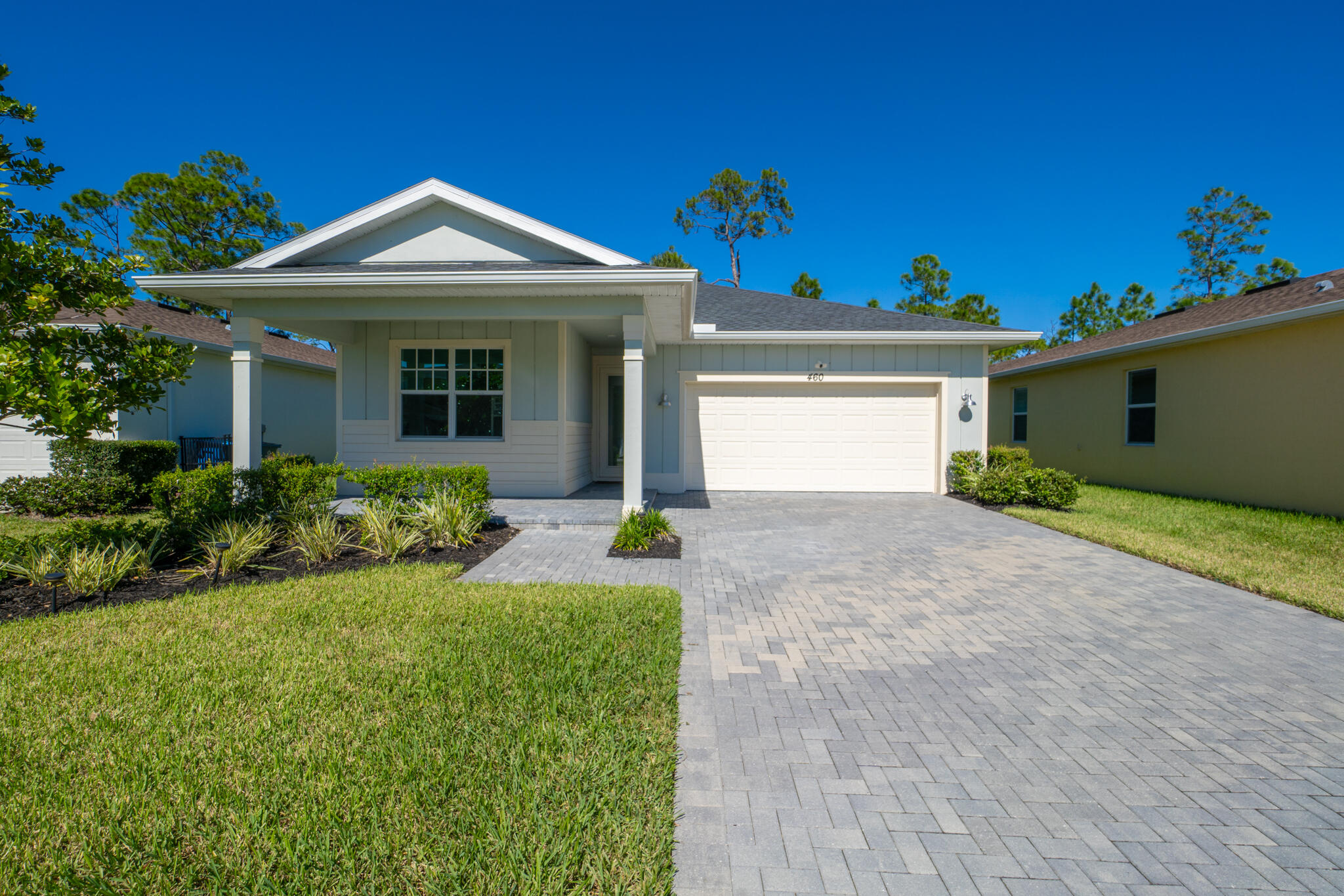 View details of listing 460 Veridian Circle NW, Palm Bay, FL 32907 Palm Bay with MLS# 