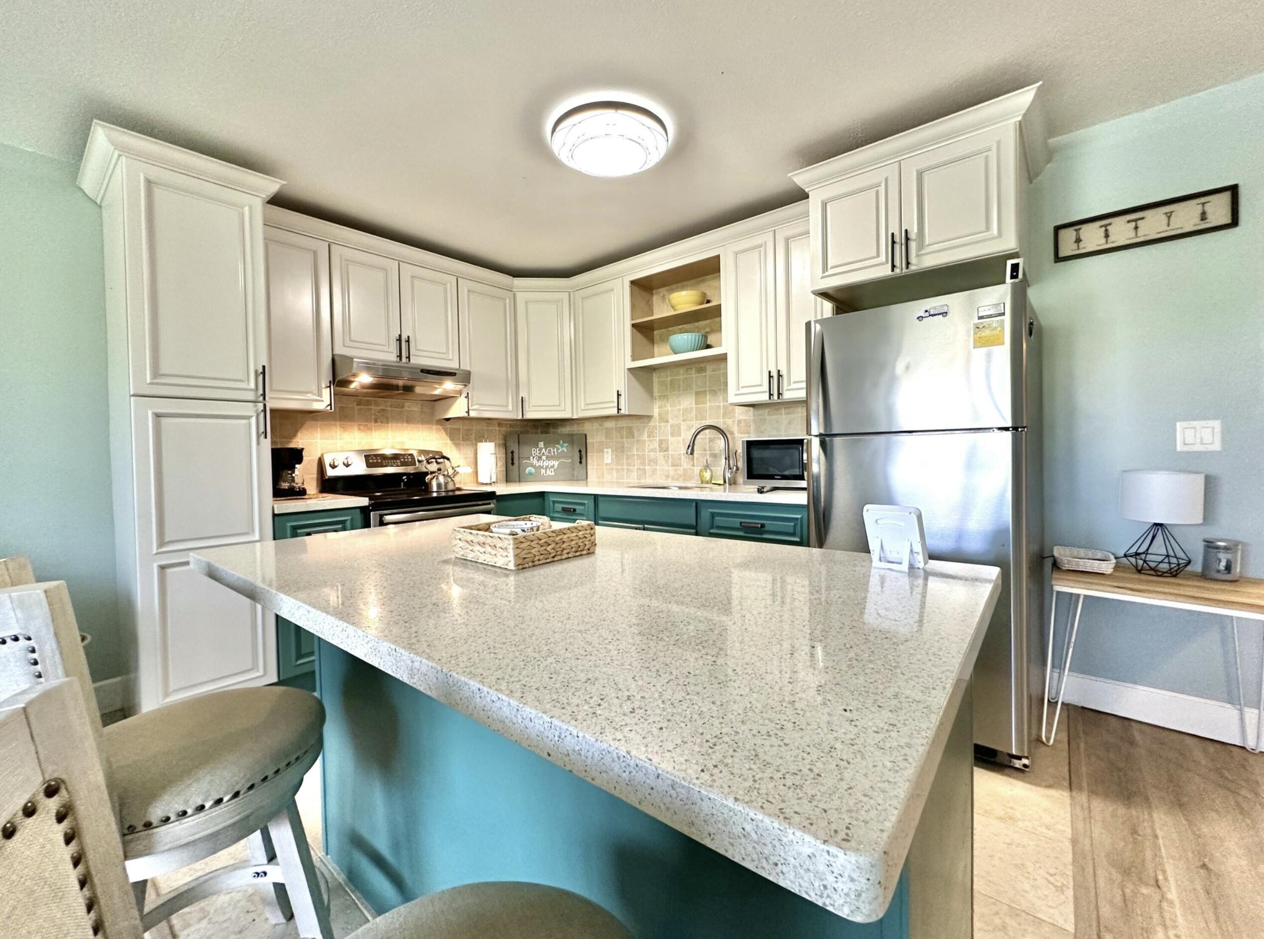 View details of listing 359 Norwich O, West Palm Beach, FL 33417 West Palm Beach with MLS#