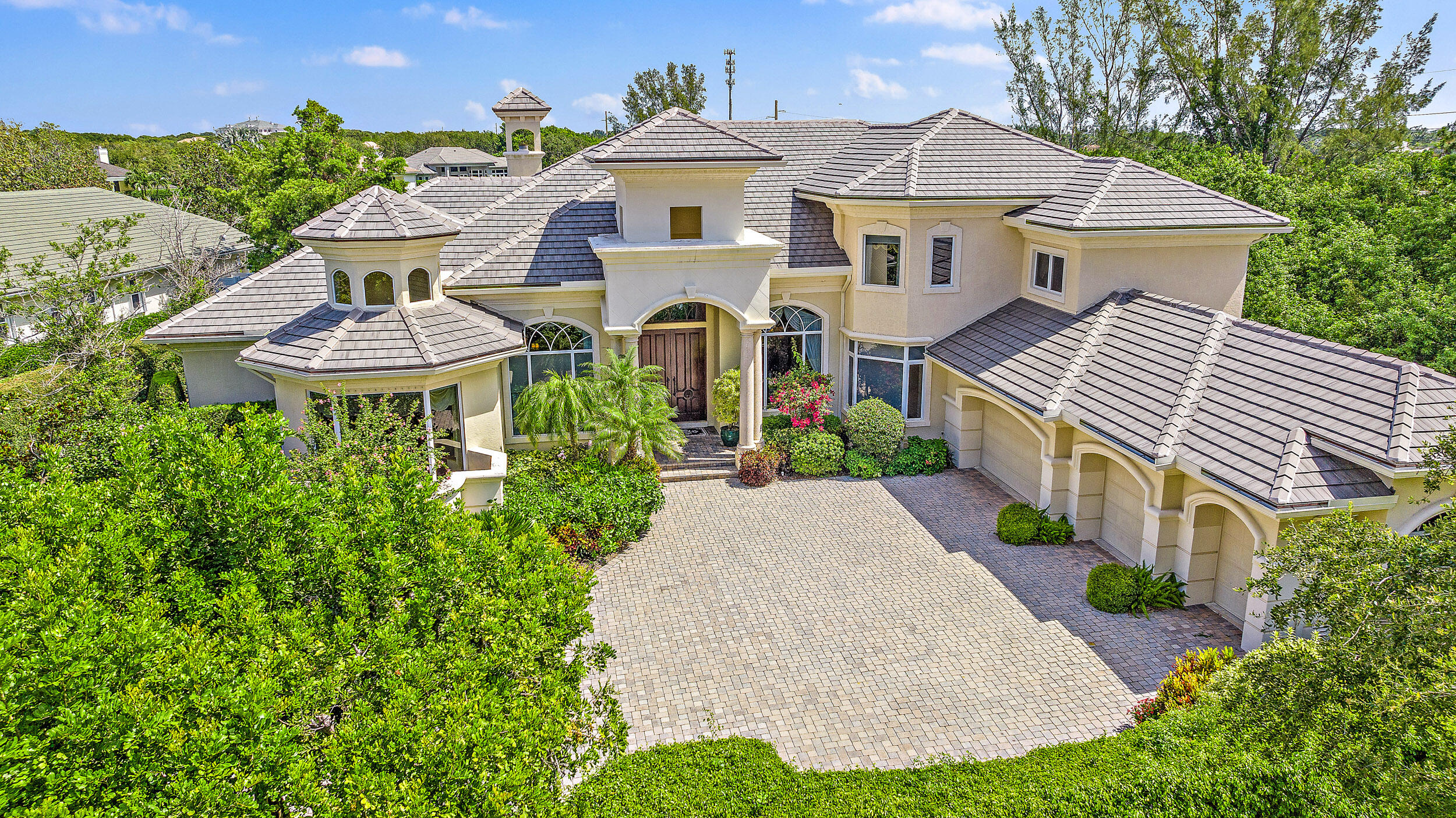 View details of listing 12049 SE Intracoastal Terrace, Jupiter, FL 33469 Jupiter with MLS#