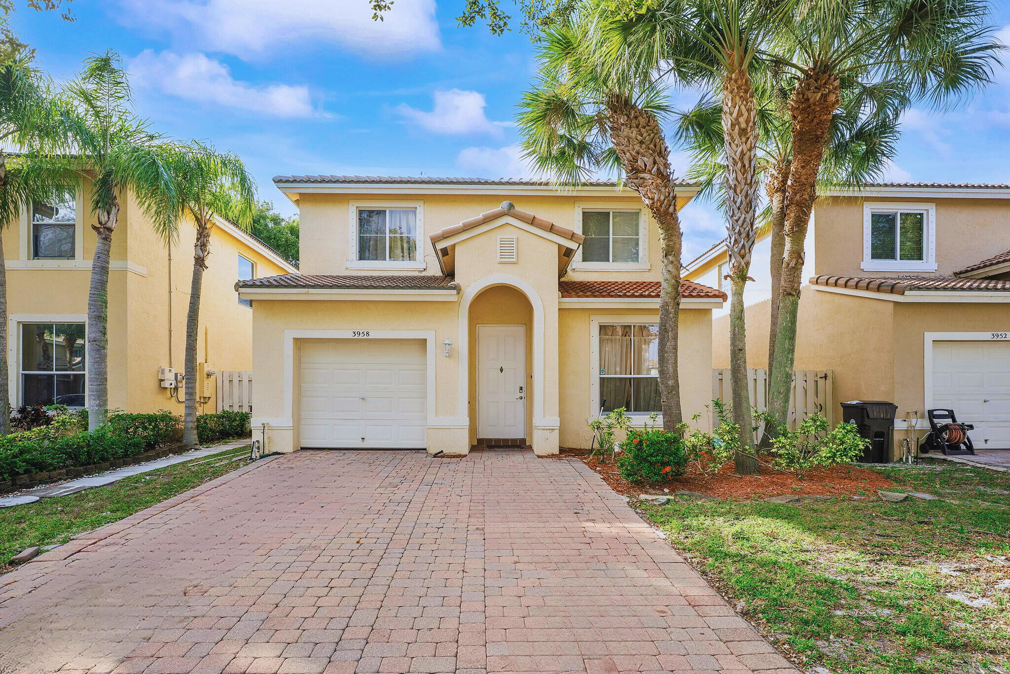 Listing  3958 Lake Tahoe Circle, West Palm Beach, FL 33409, West Palm Beach, FL 33409