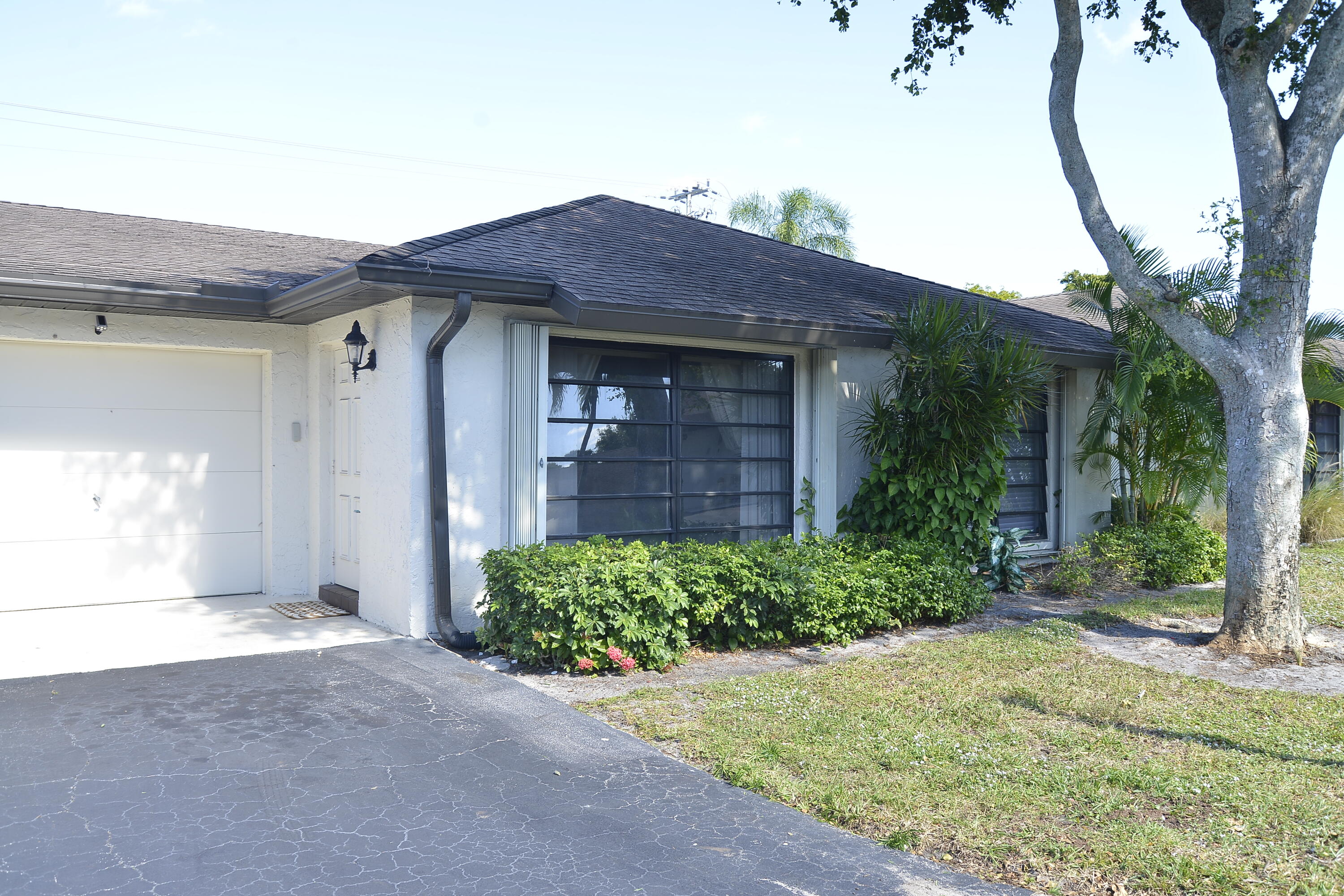 View details of listing 10054 Eaglewood Road B, Boynton Beach, FL 33436 Boynton Beach with MLS#