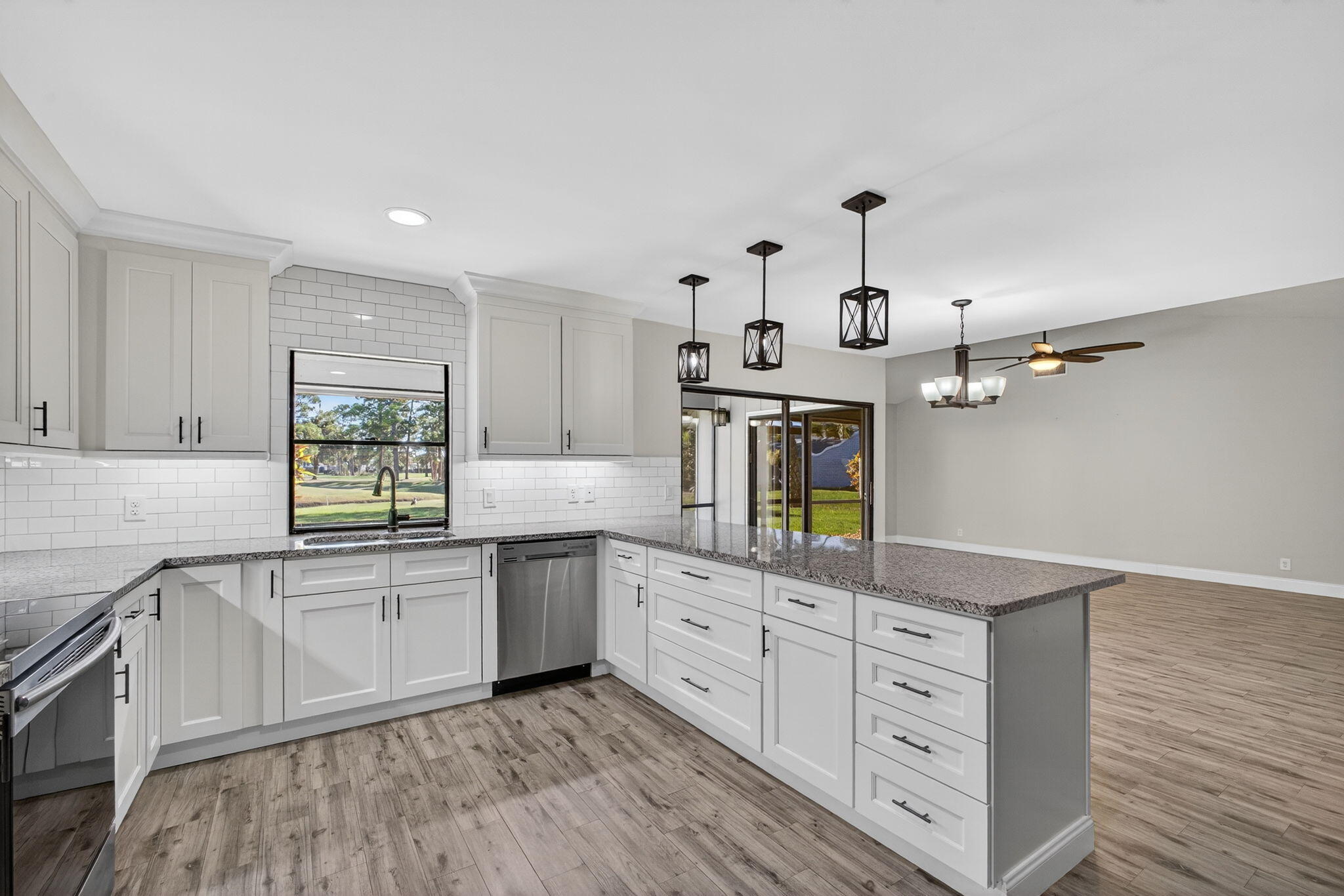 View details of listing 13302 Touchstone Place, Palm Beach Gardens, FL 33418 Palm Beach Gardens with MLS# 