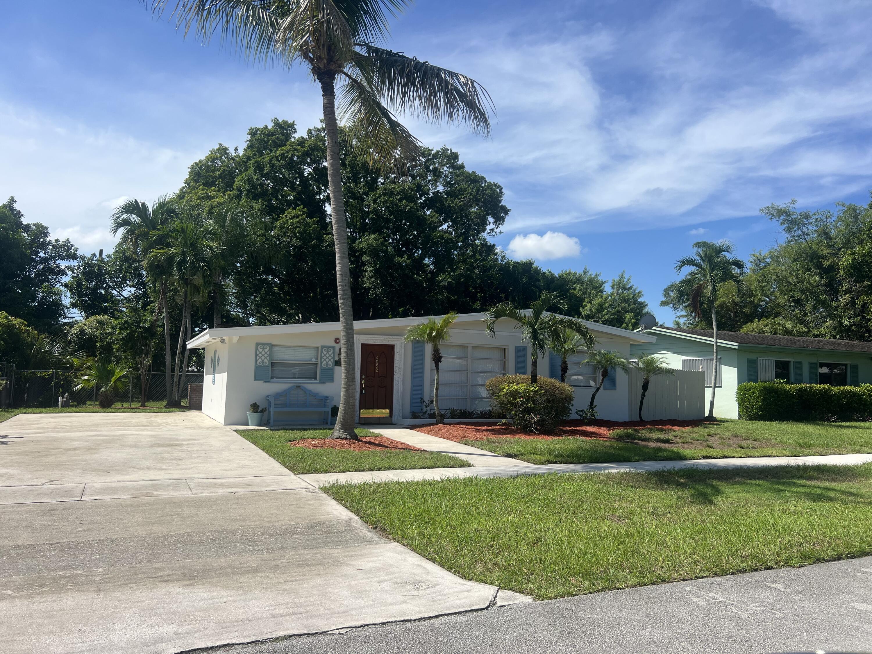 Listing  4052 Collin Drive, West Palm Beach, FL 33406, West Palm Beach, FL 33406