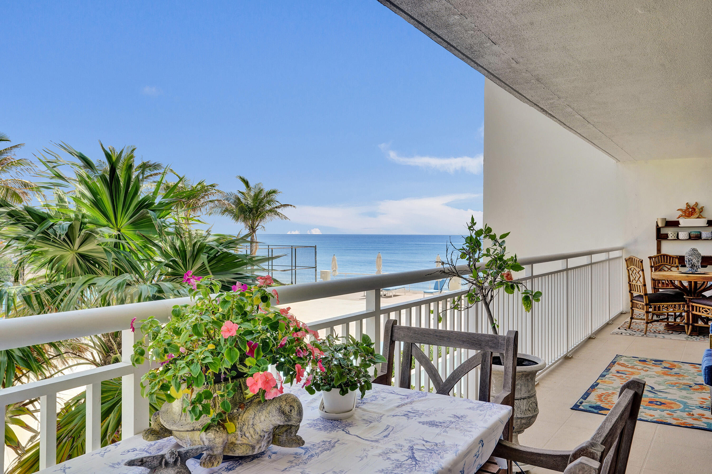 View details of listing 3546 S Ocean Boulevard 327, South Palm Beach, FL 33480 South Palm Beach with MLS# 
