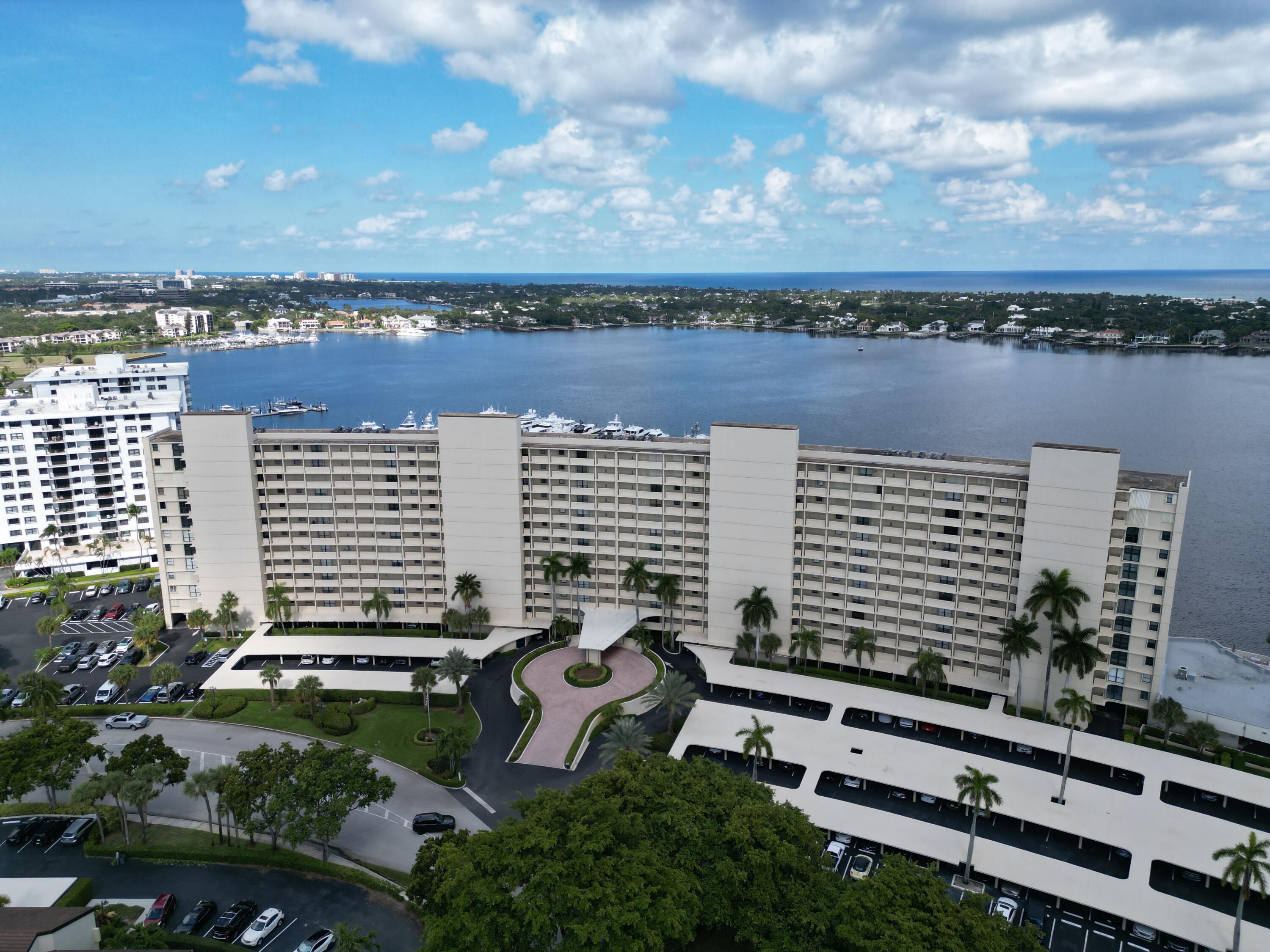 View details of listing 132 Lakeshore Drive 617, North Palm Beach, FL 33408 North Palm Beach with MLS# 