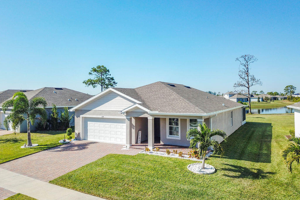 View details of listing 4198 Keeson Circle, Vero Beach, FL 32967 Vero Beach with MLS# 
