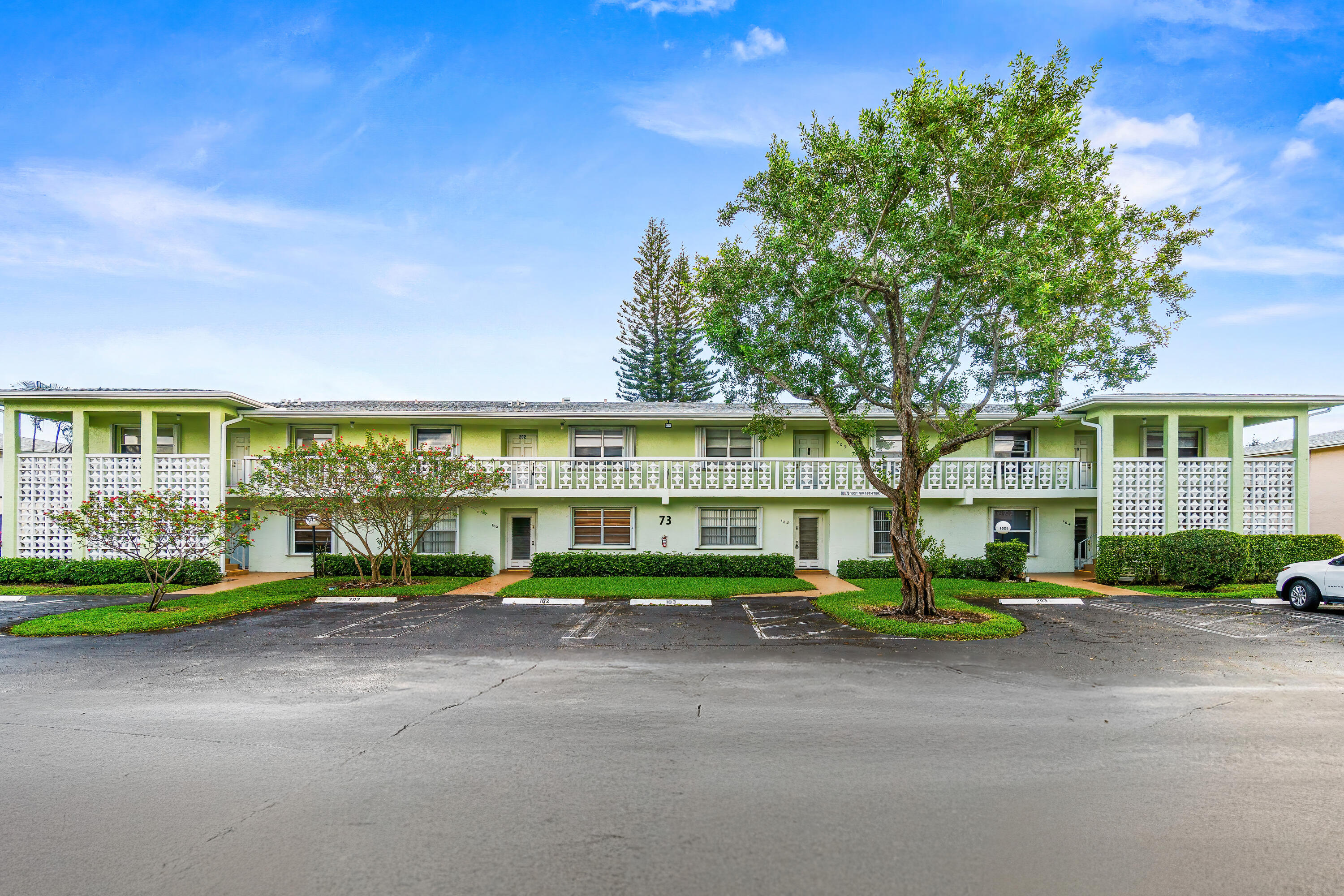 Listing  1521 NW 19th Terrace 202, Delray Beach, FL 33445, Delray Beach, FL 33445