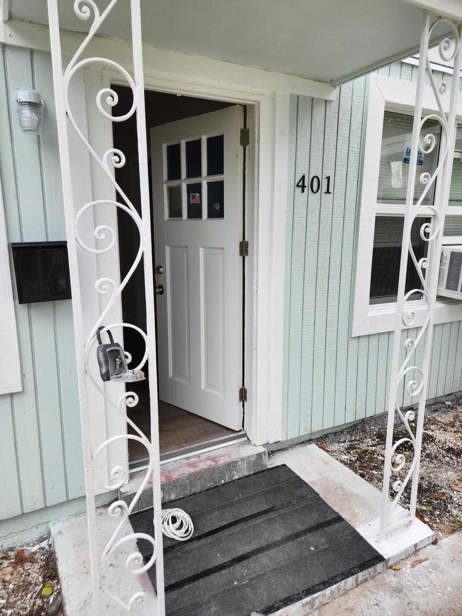 Listing  401 2nd Avenue S 401, Lake Worth Beach, FL 33460, Lake Worth Beach, FL 33460
