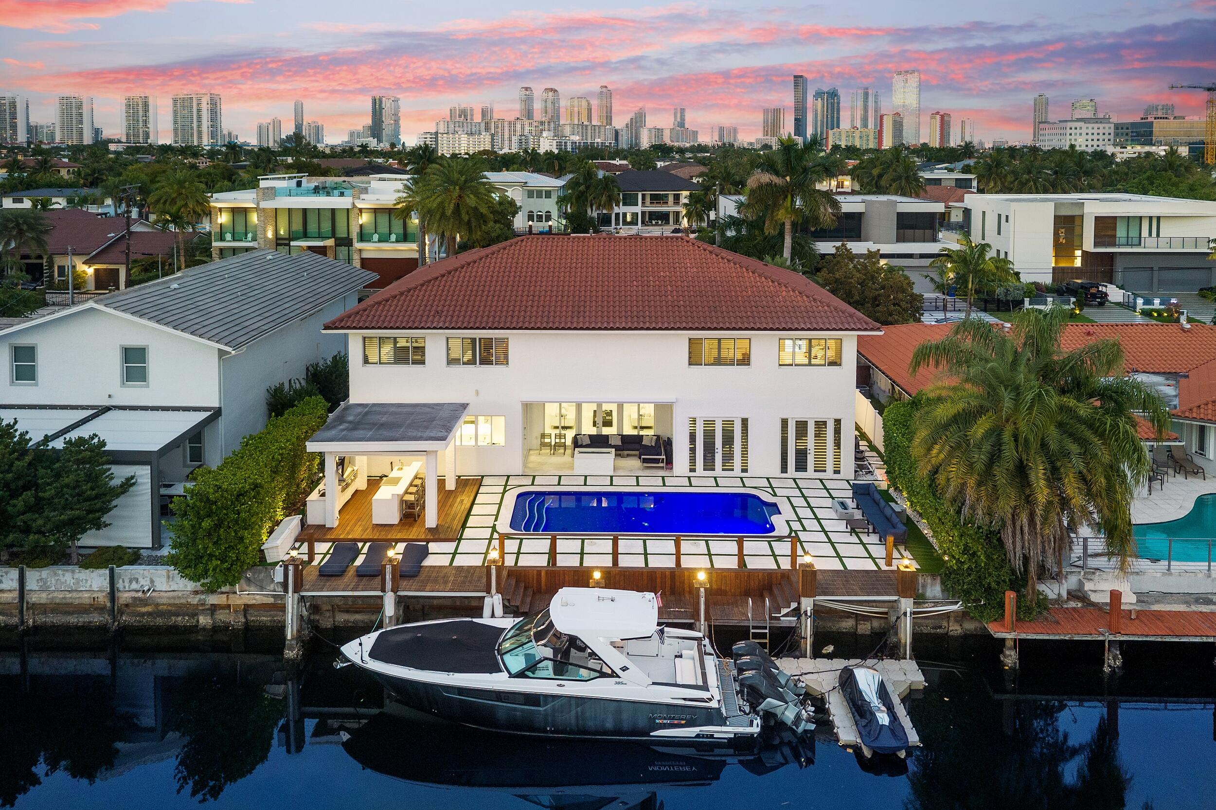 View details of listing 16430 NE 30th Avenue, North Miami Beach, FL 33160 North Miami Beach with MLS#