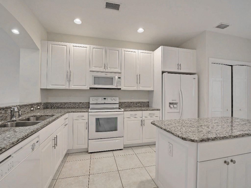 View details of listing 1645 Baseline Lane, Vero Beach, FL 32967 Vero Beach with MLS#